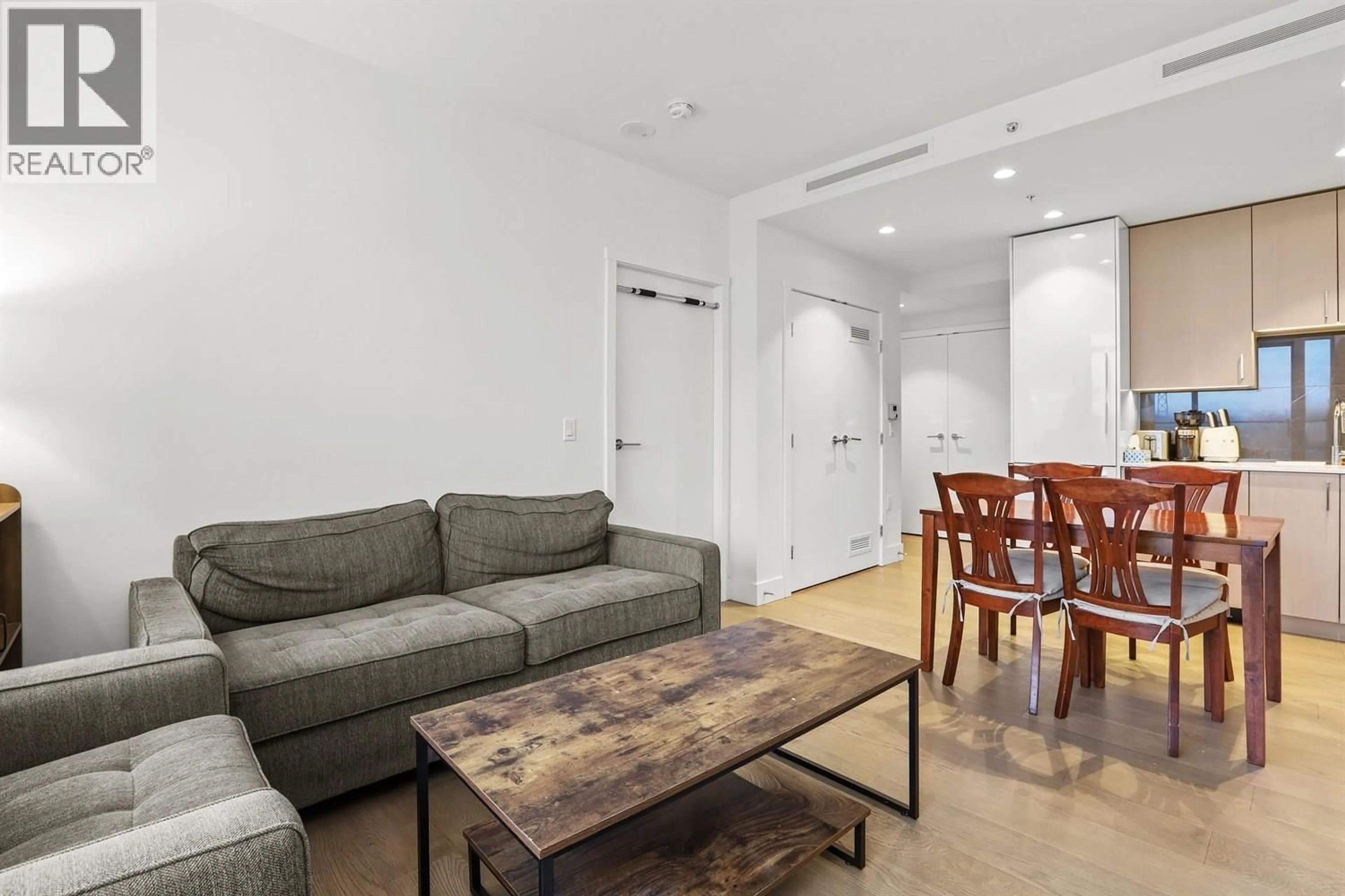 Living room with furniture, unknown for 704 - 1675 LIONS GATE LANE, North Vancouver British Columbia V7P3B4