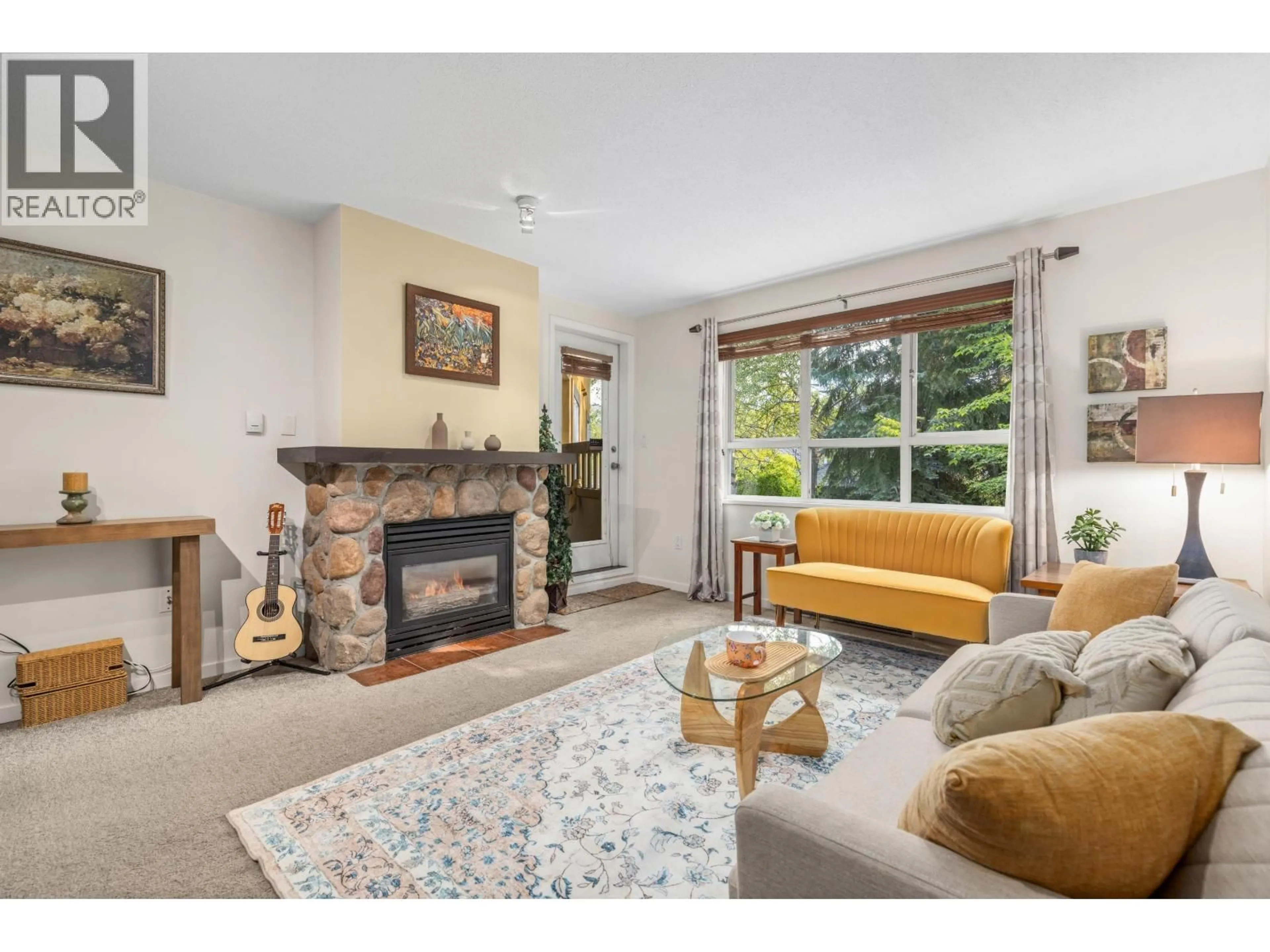 Living room with furniture, unknown for 203 - 4314 MAIN STREET, Whistler British Columbia V8E1A8