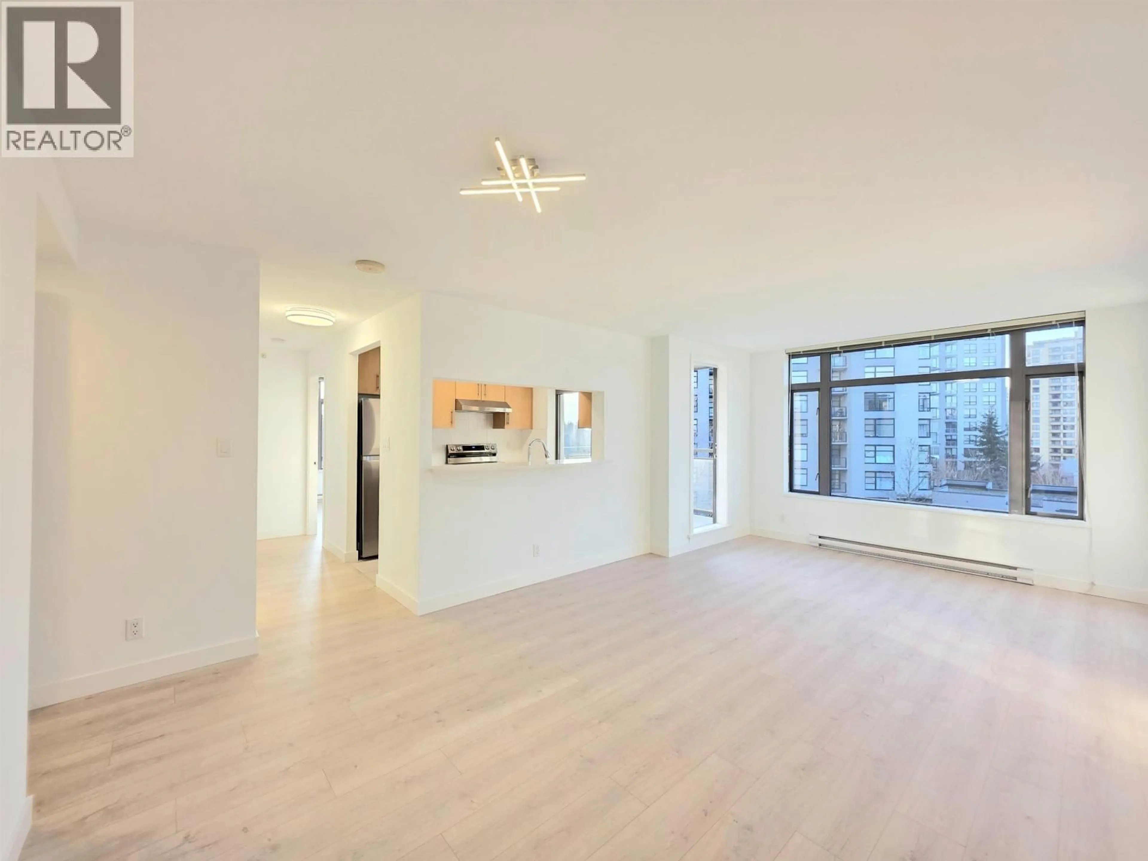 A pic of a room for 602 - 3660 VANNESS AVENUE, Vancouver British Columbia V5R6H8