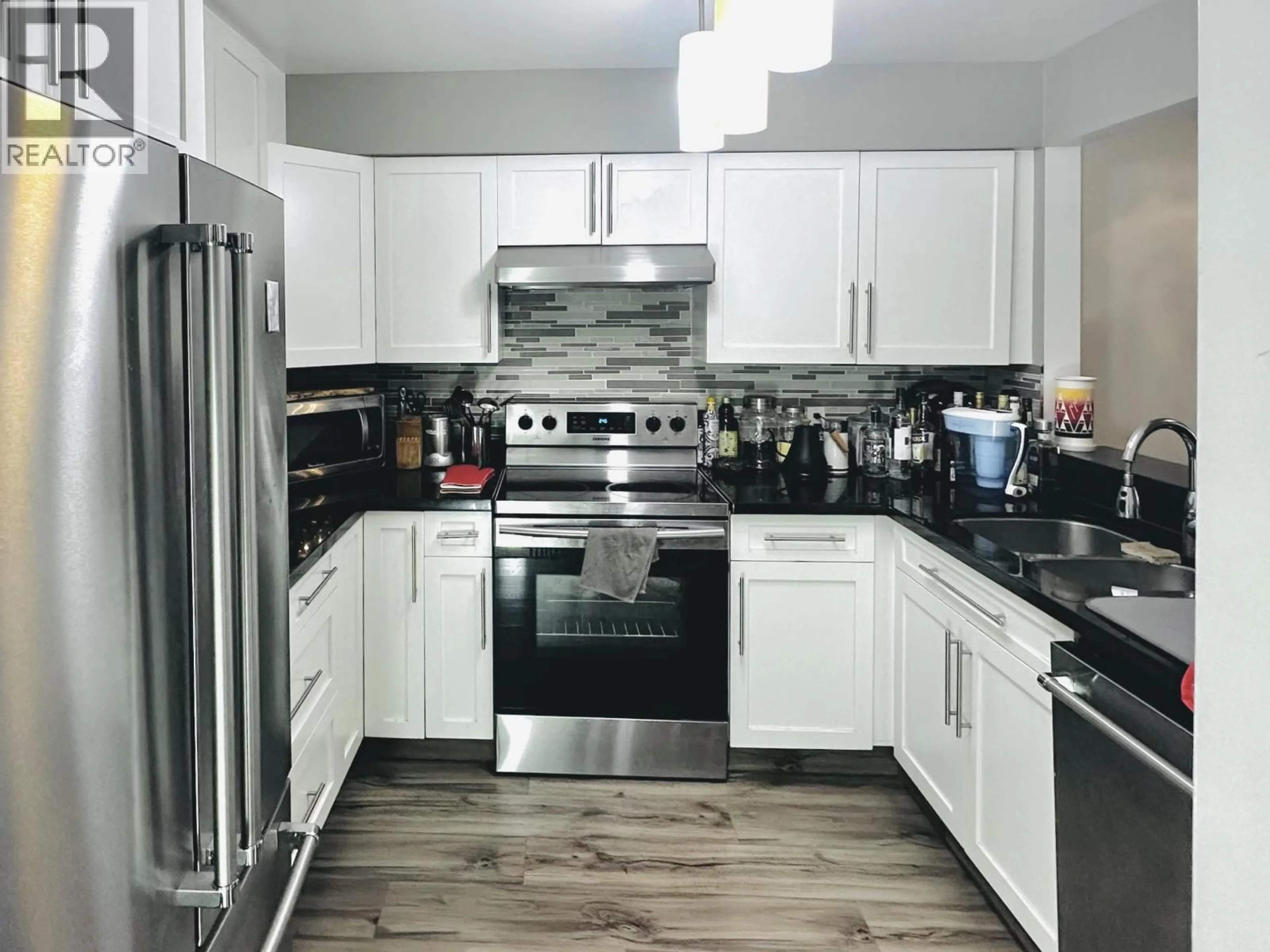 Unknown for 203 - 650 MOBERLY ROAD, Vancouver British Columbia V5Z4J1