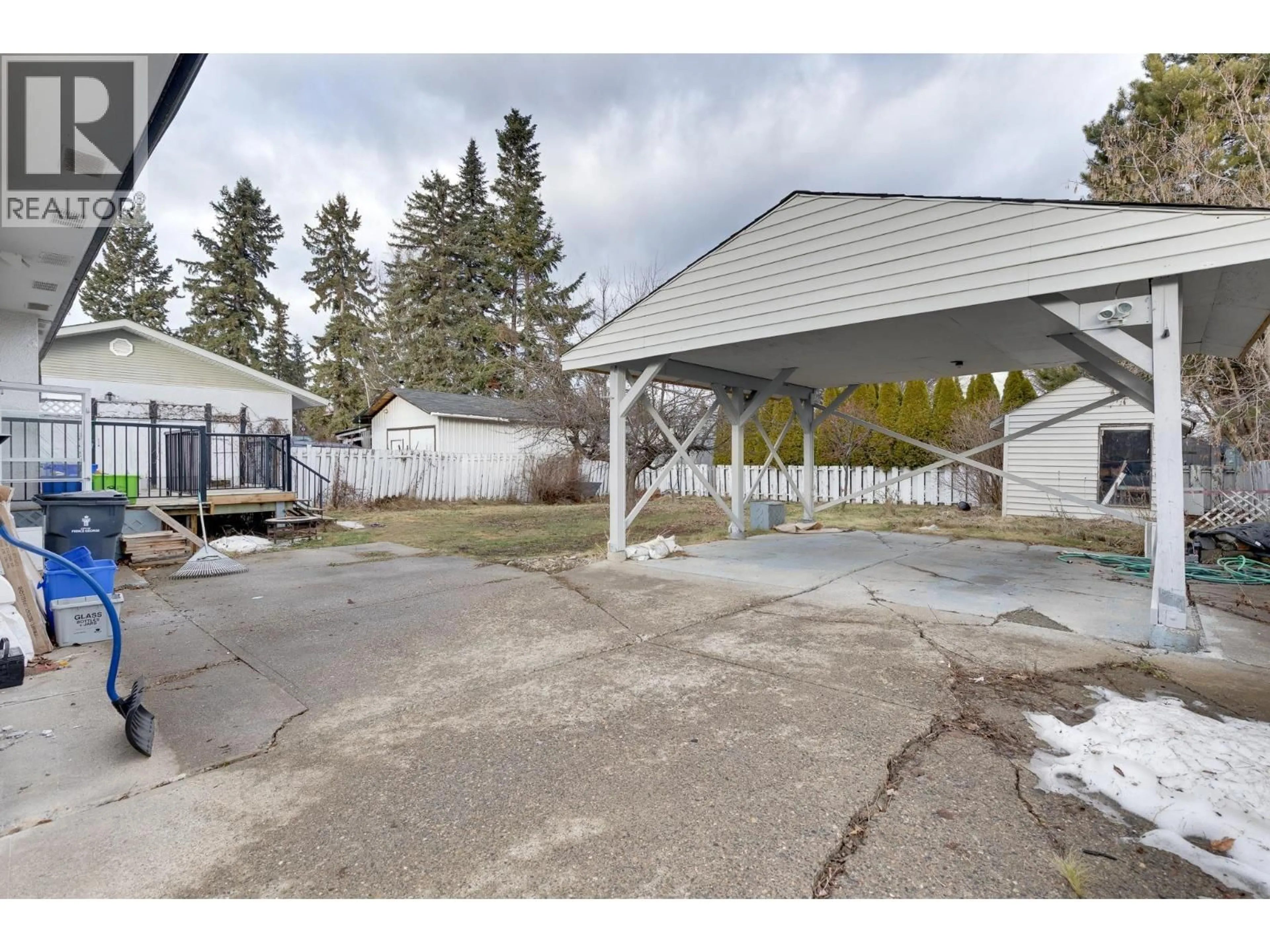 Unknown for 204 WATSON CRESCENT, Prince George British Columbia V2L4P3