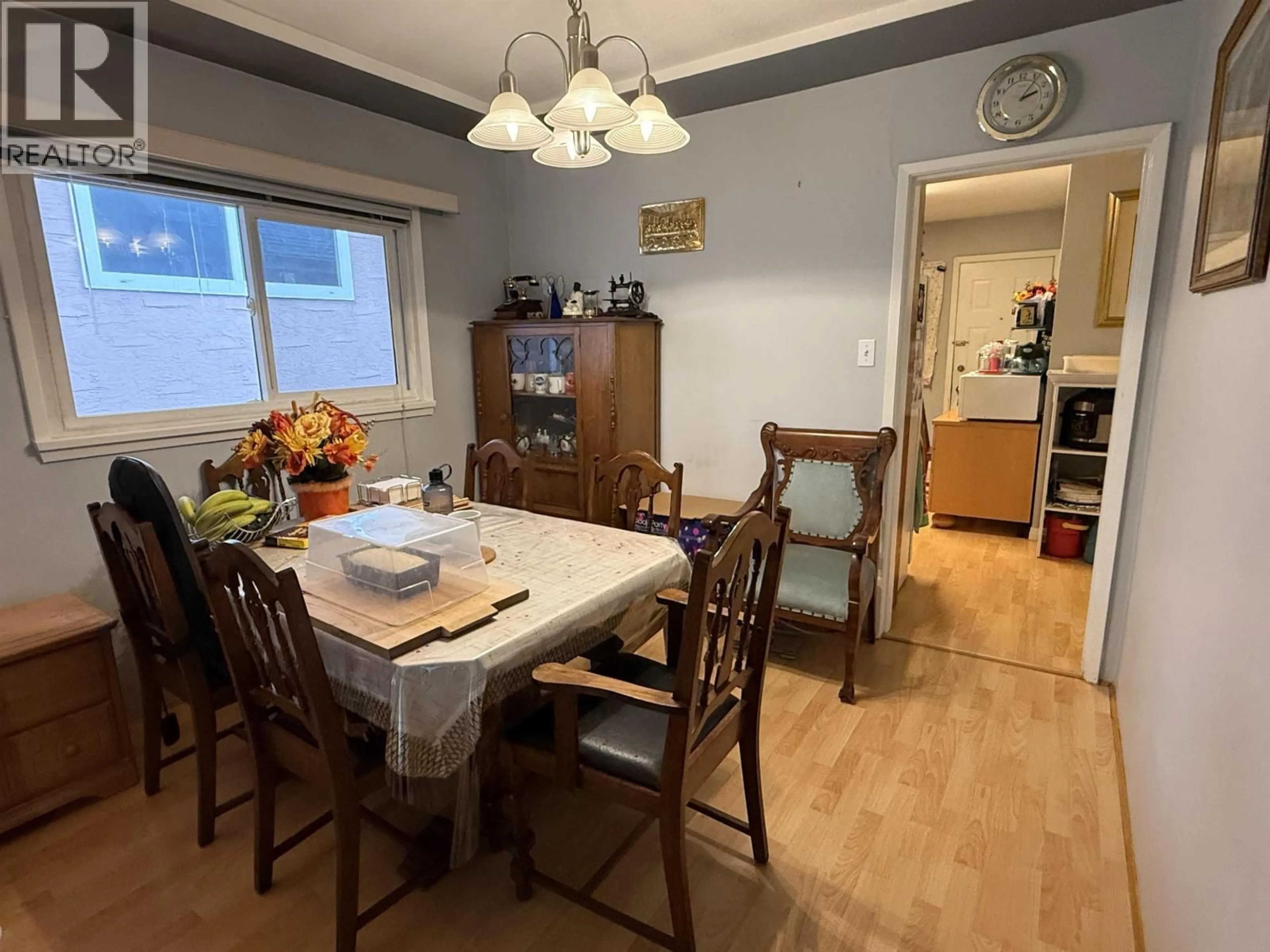 Dining room, wood/laminate floor for 5828 KERR STREET, Vancouver British Columbia V5R4C1