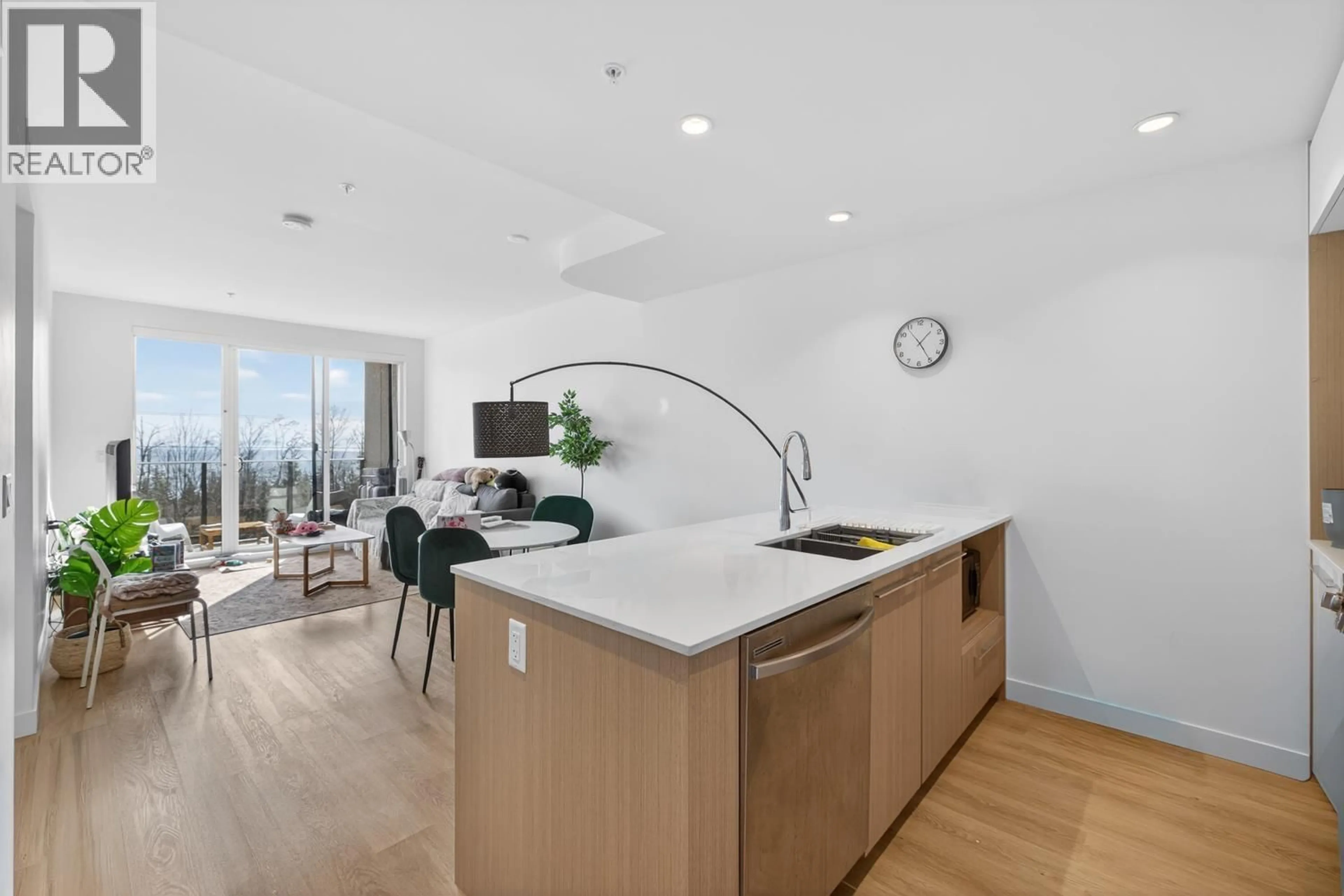 Open concept kitchen, unknown for 206 - 9580 TOWER ROAD, Burnaby British Columbia V5A0G5