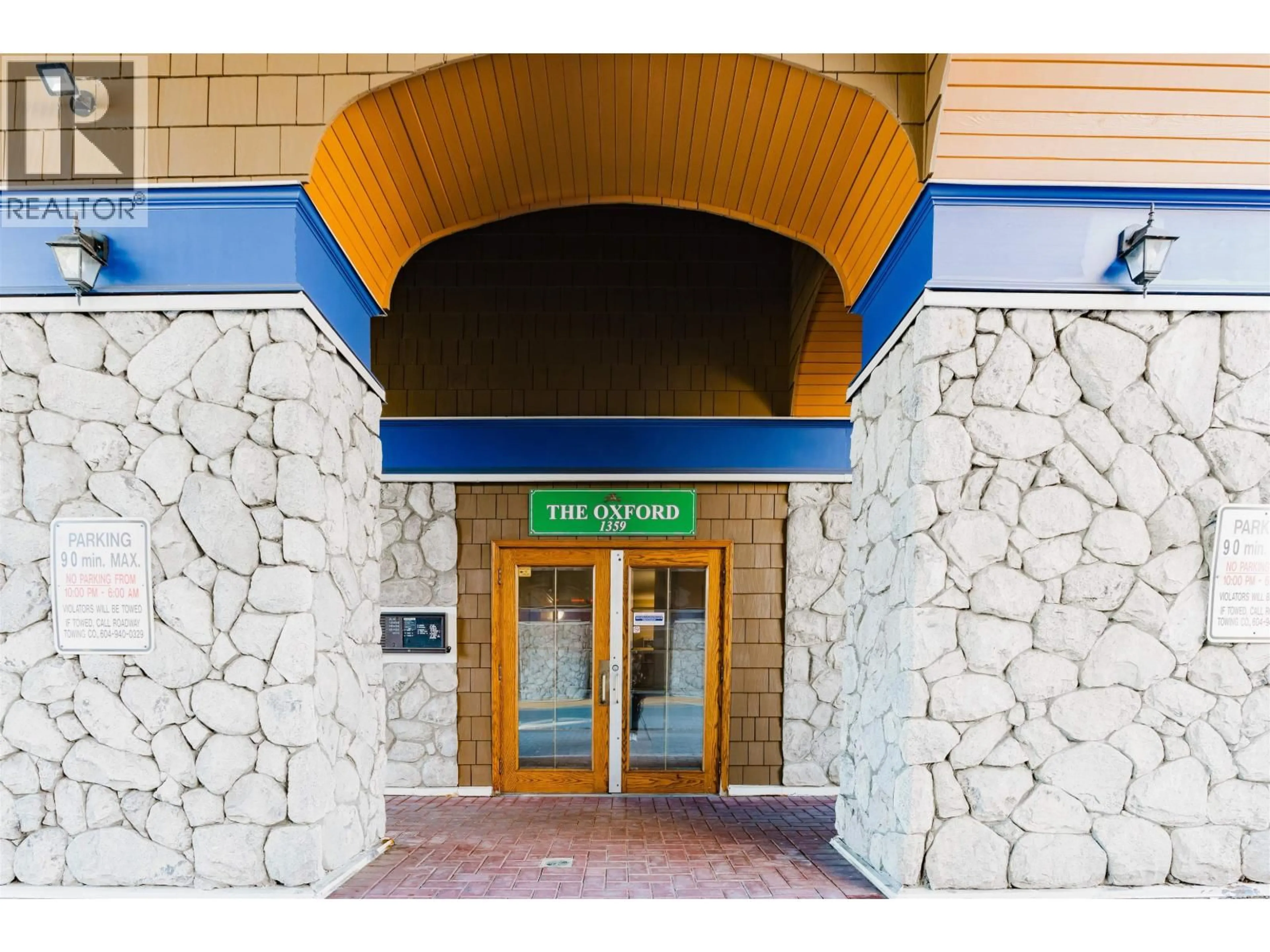 Indoor foyer for 414 - 1359 56 STREET, Tsawwassen British Columbia V4L2P3