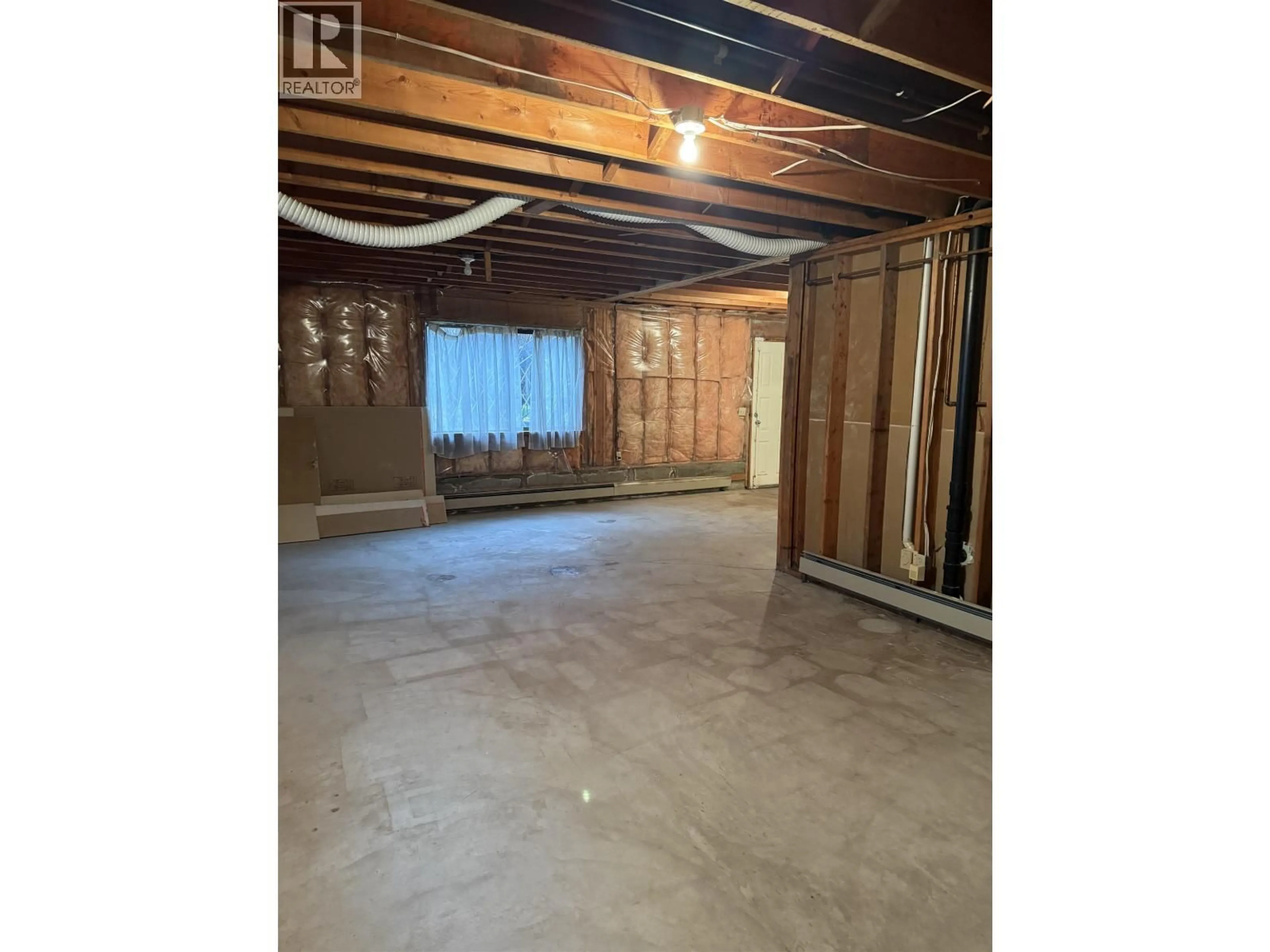 A pic of a room for 5652 LANCASTER STREET, Vancouver British Columbia V5R4A5