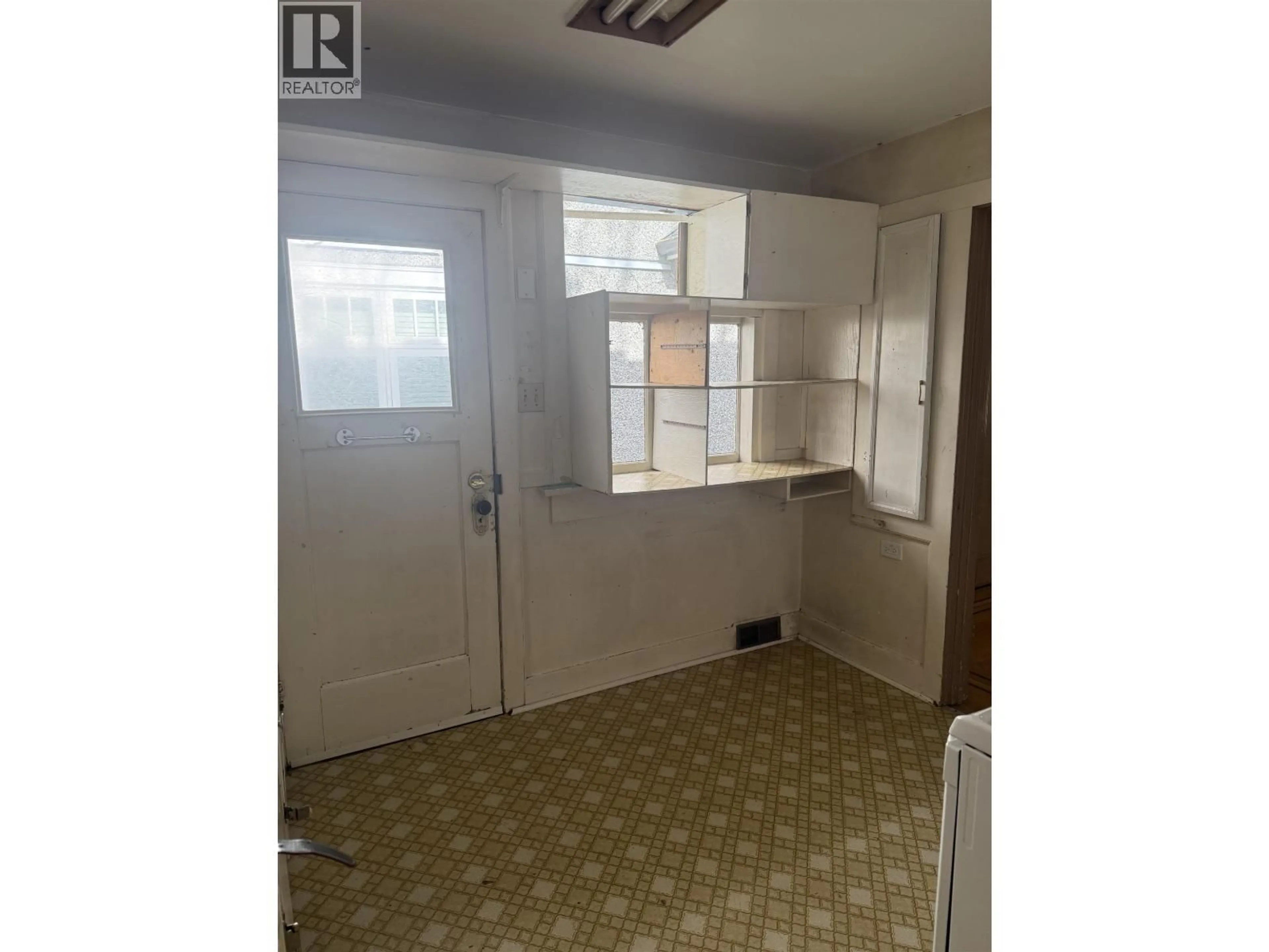 A pic of a room for 2685 WATERLOO STREET, Vancouver British Columbia V6R3H8