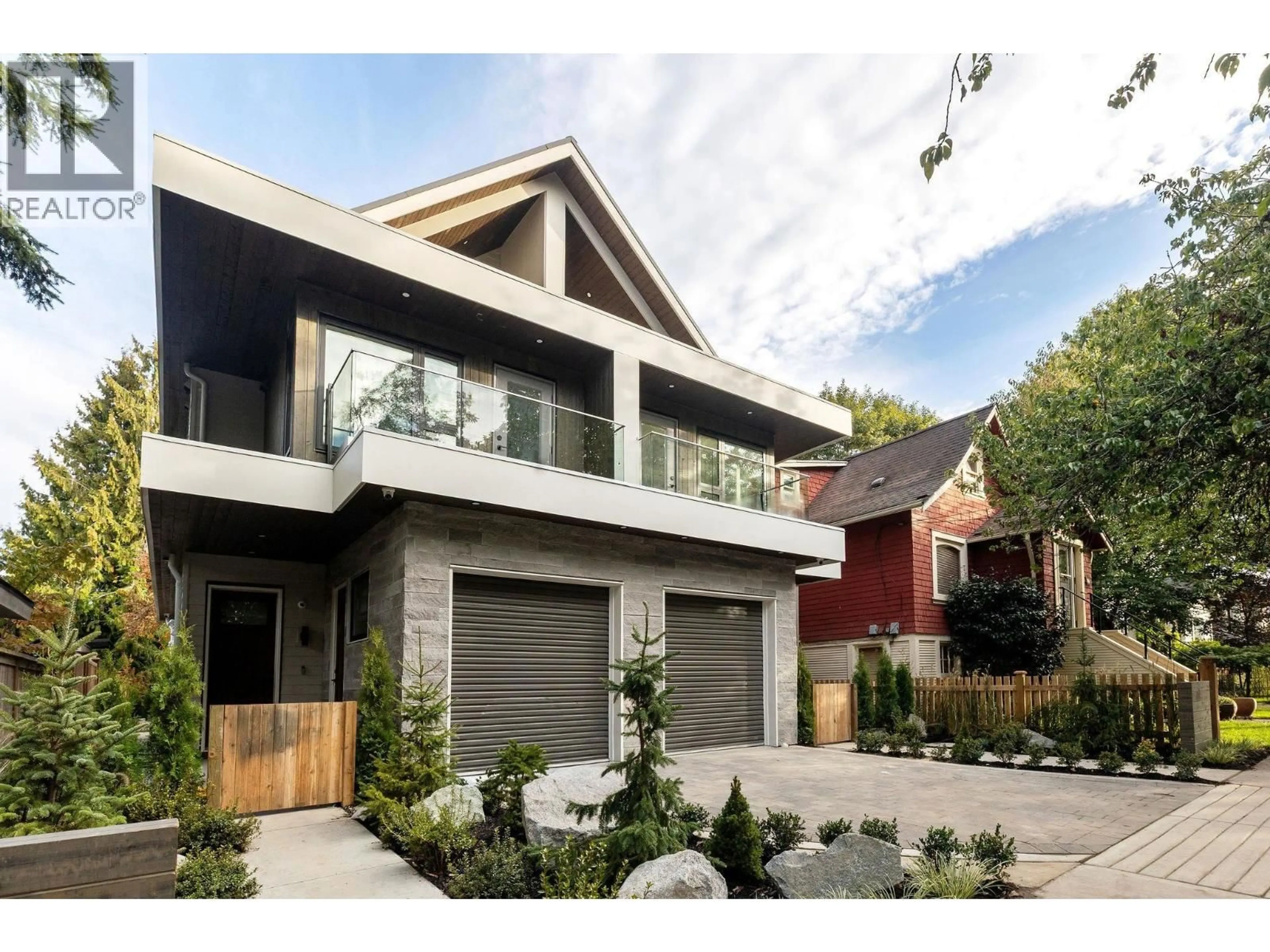 Home with brick exterior material, street for 1 - 7 23RD AVENUE, Vancouver British Columbia V5V1W8