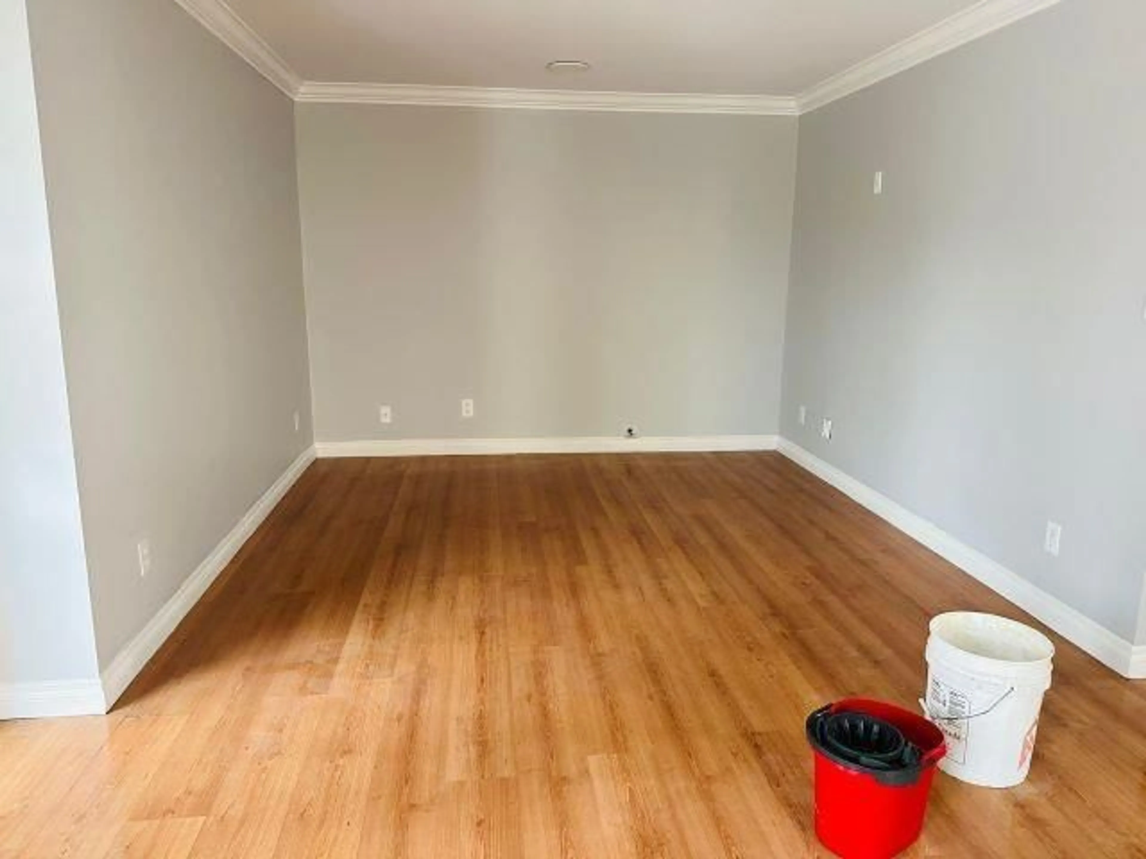 A pic of a room for 46169 BROOKS AVENUE, Chilliwack British Columbia V2P1C2