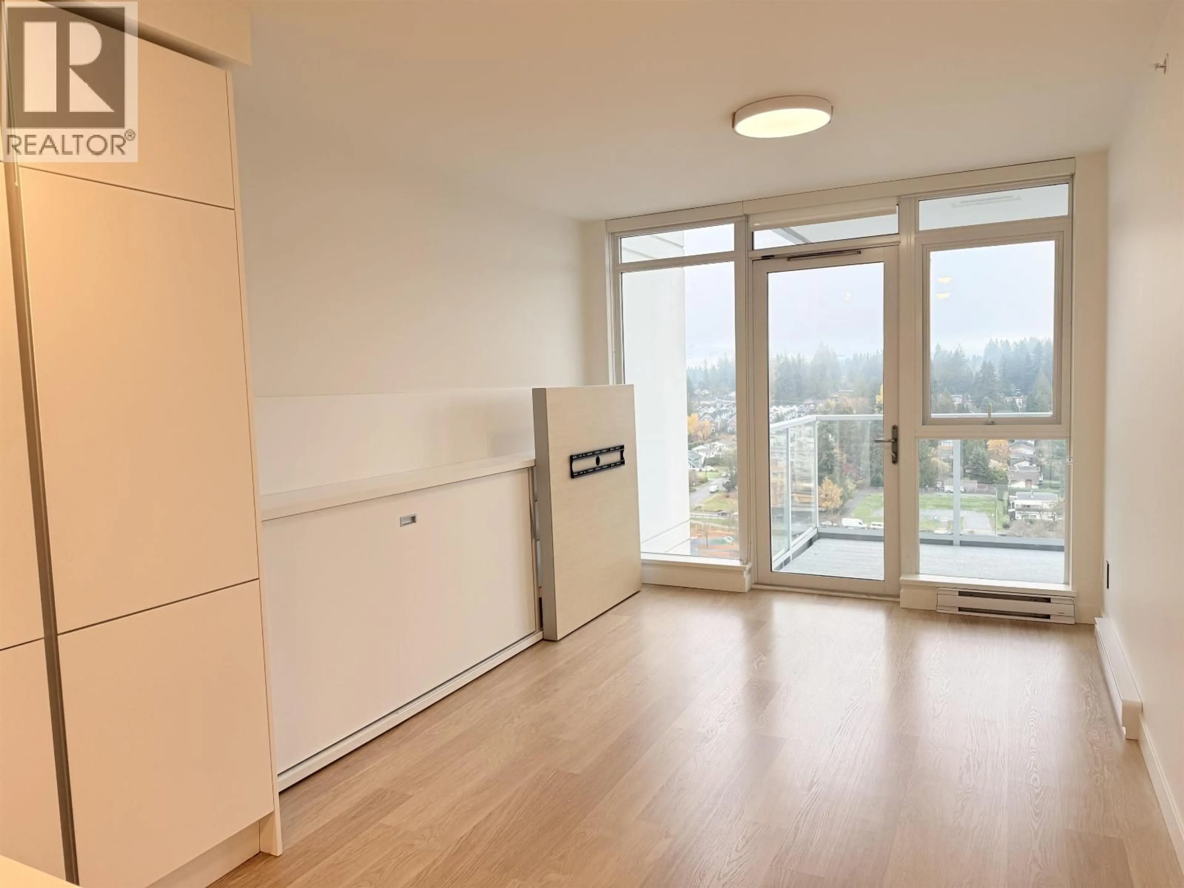 A pic of a room for 1808 - 525 FOSTER AVENUE, Coquitlam British Columbia V3J0H6