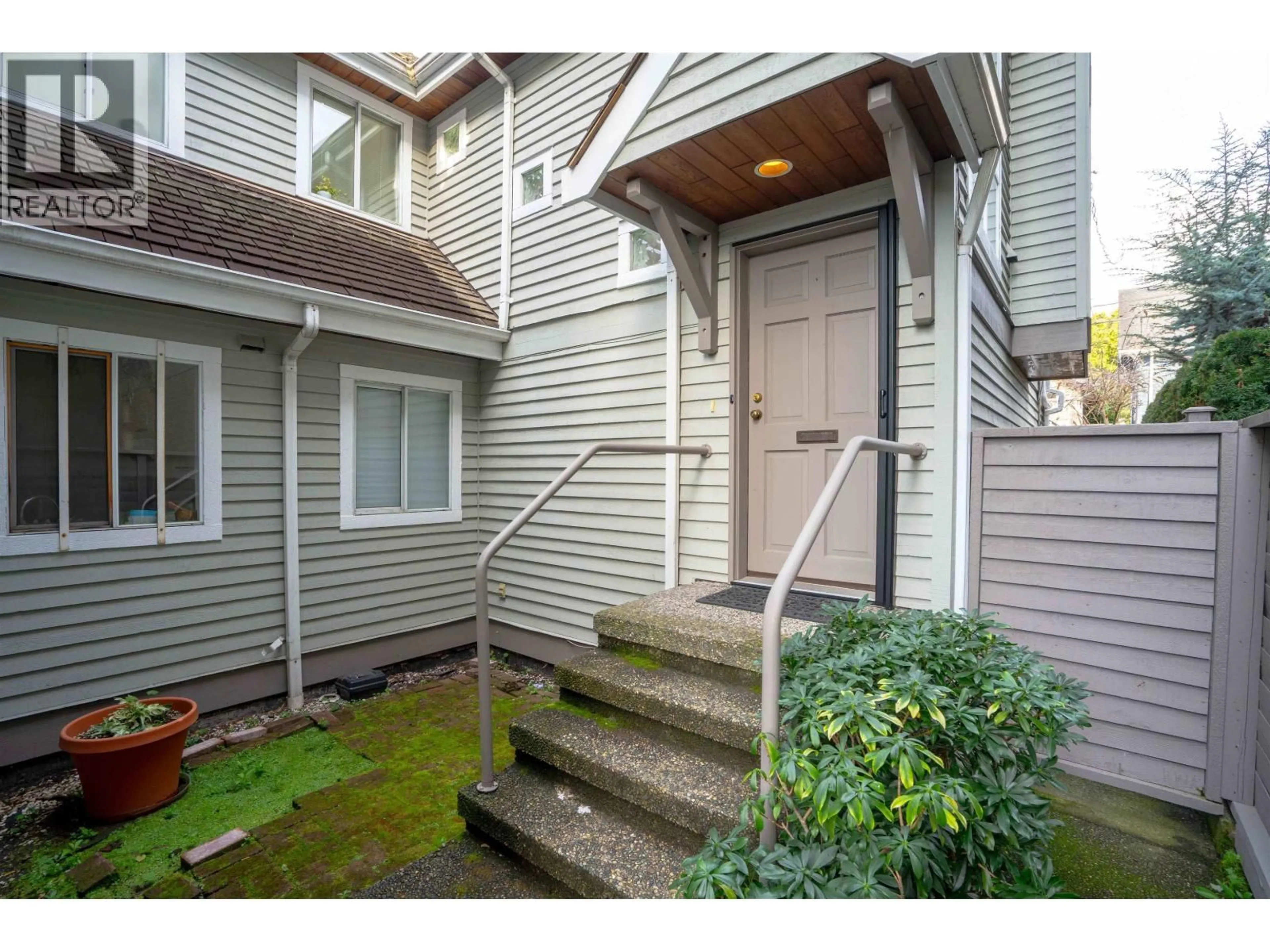 Unknown for 1346 LABURNUM STREET, Vancouver British Columbia V6J3W3