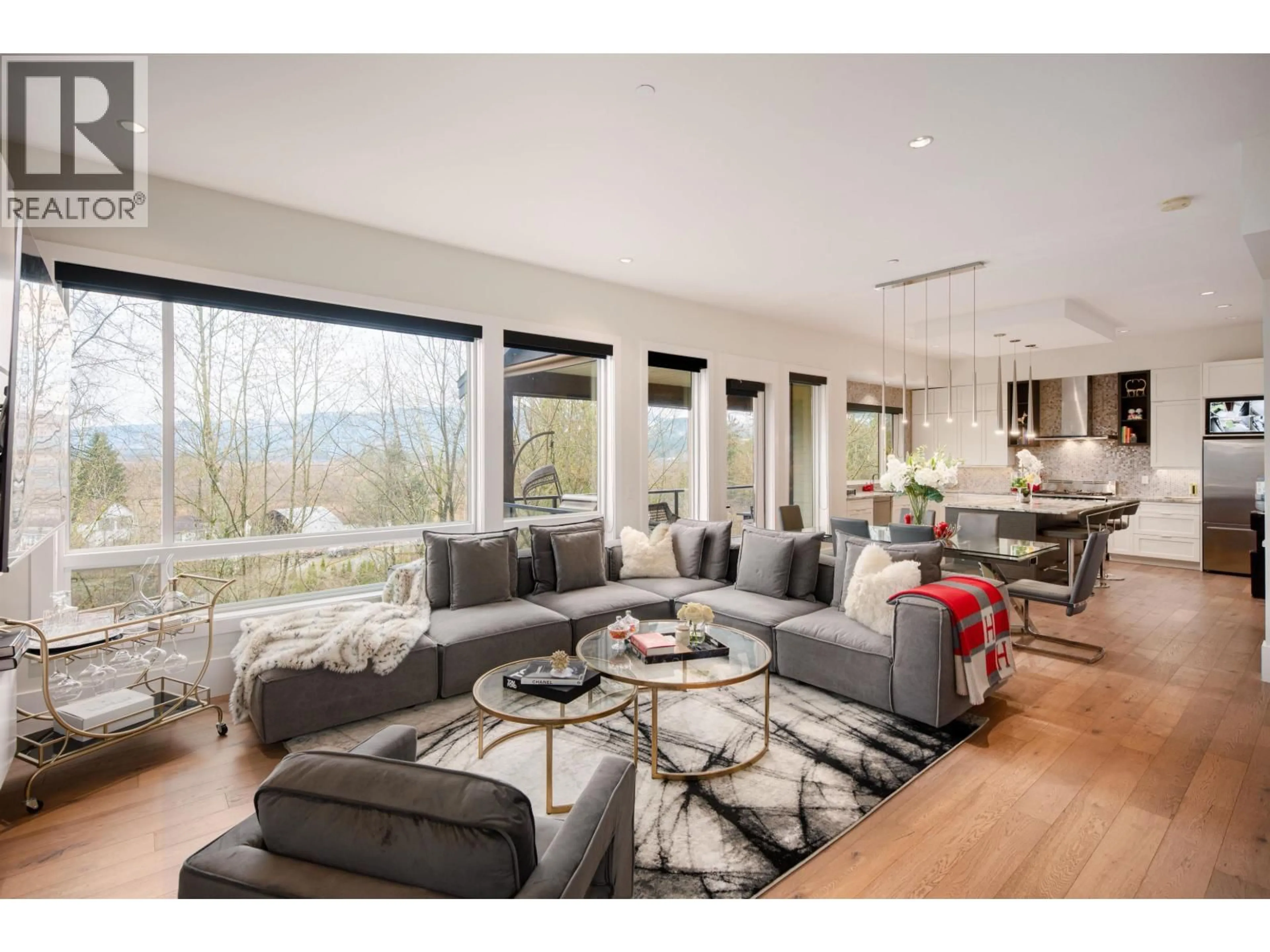 Living room with furniture, unknown for 13665 MCKERCHER DRIVE, Maple Ridge British Columbia V4R0E1