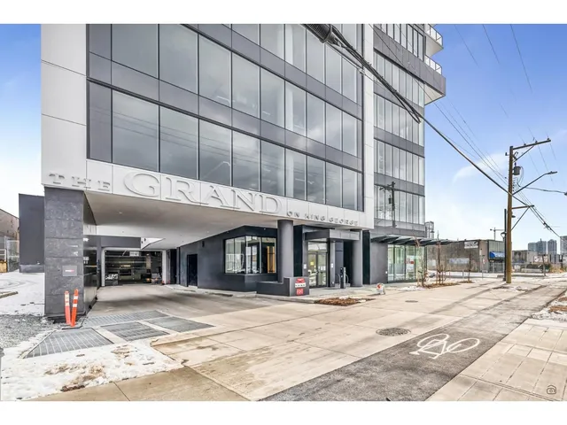 1208 - 10750 135A STREET, Surrey 2