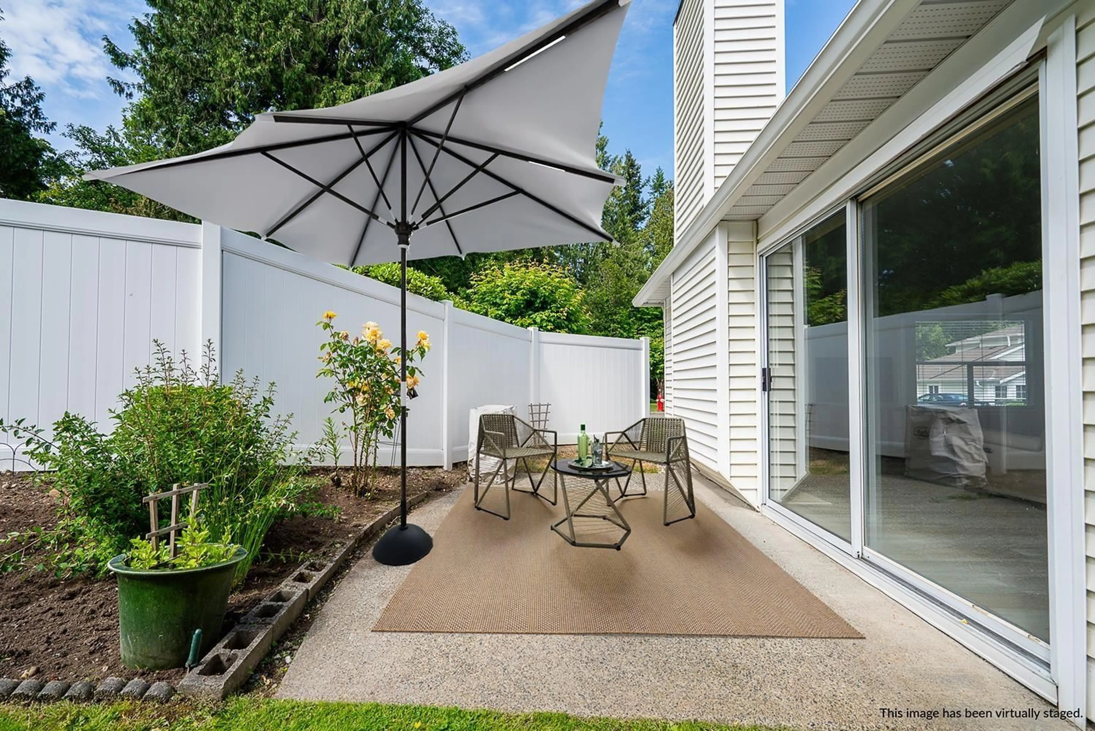 Patio, street for 37 - 6537 138 STREET, Surrey British Columbia V3W0C4