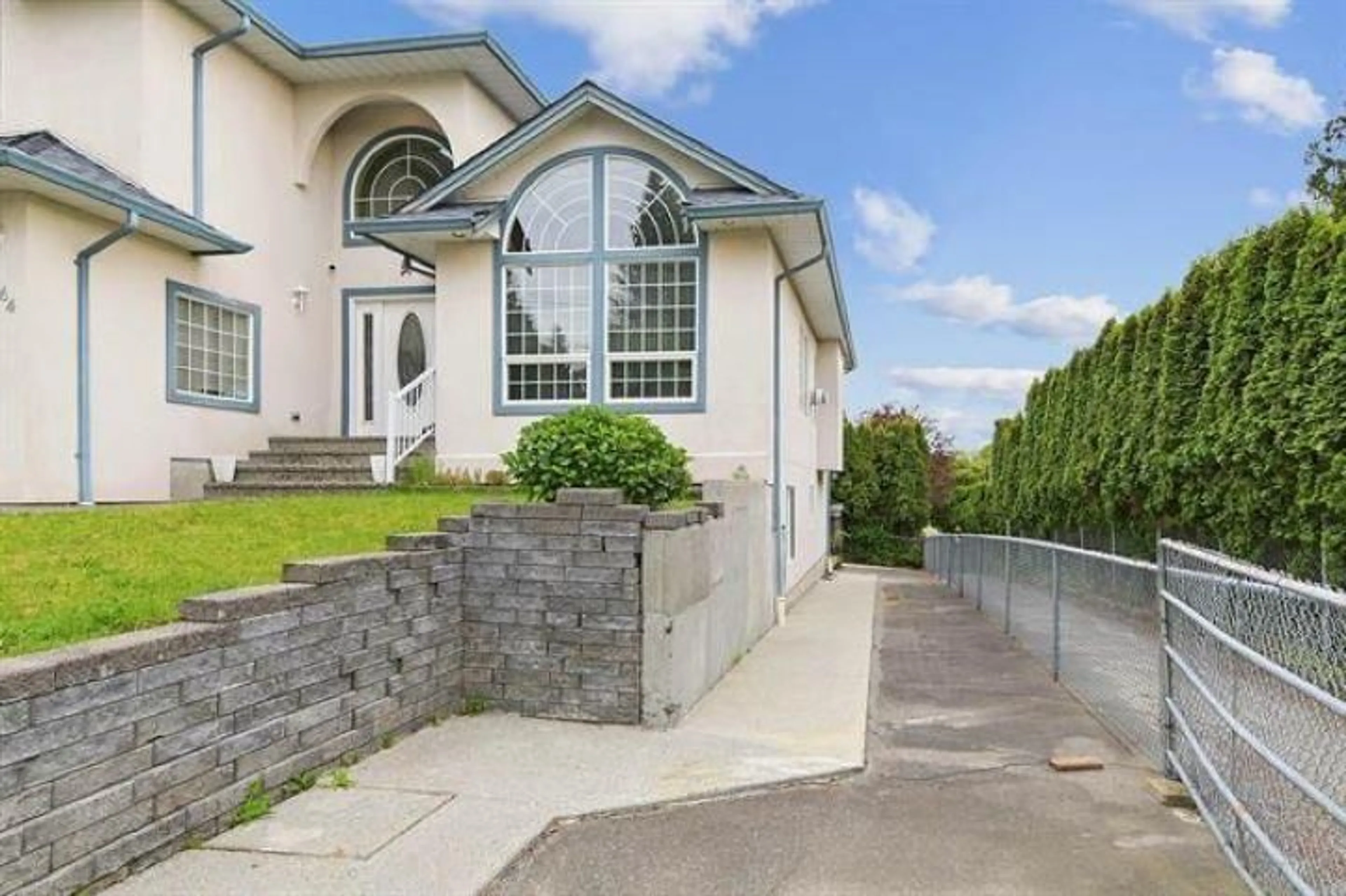 Unknown for 8164 SUMAC PLACE, Mission British Columbia V2V5R6