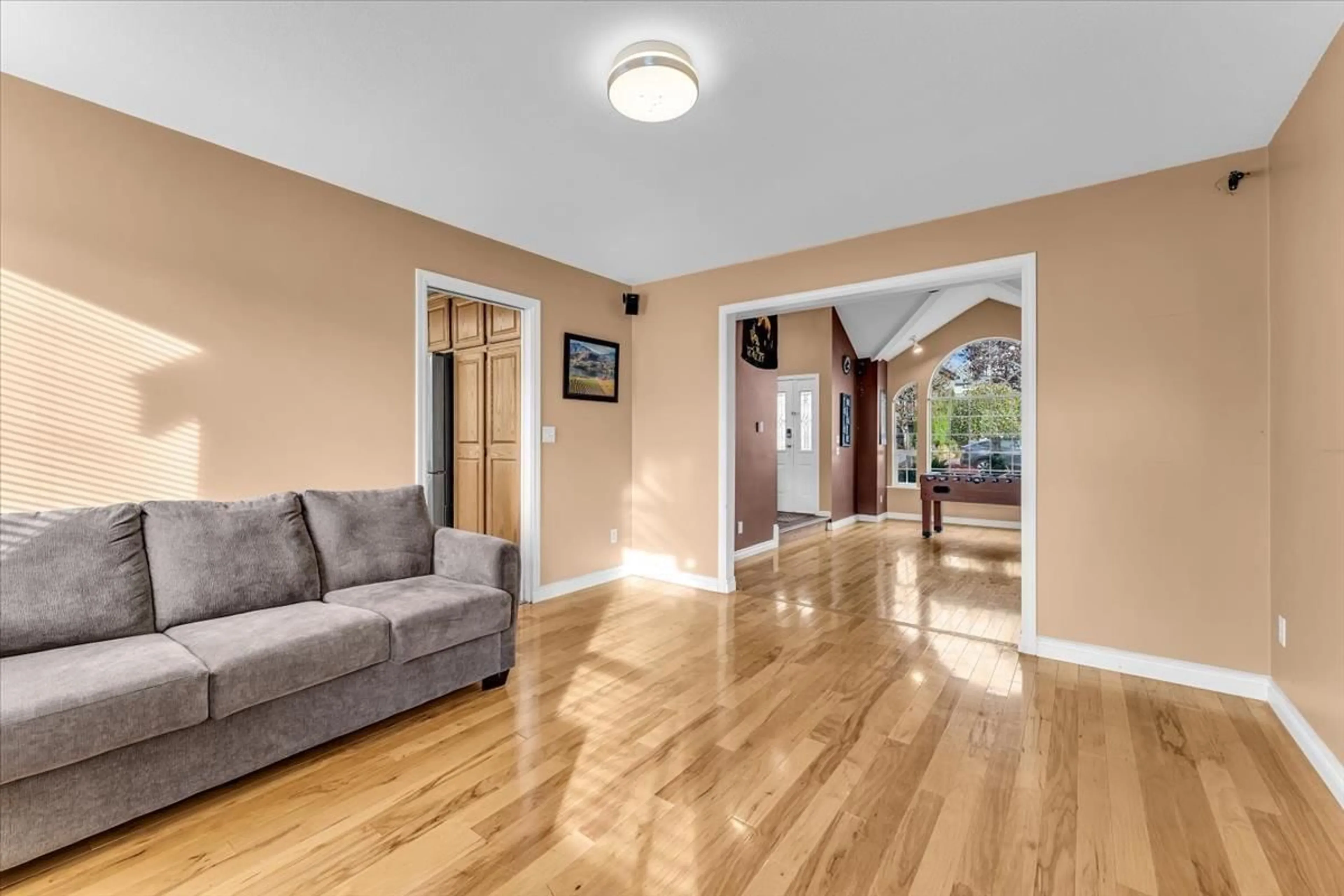 Unknown for 14906 83A AVENUE, Surrey British Columbia V3S7S1