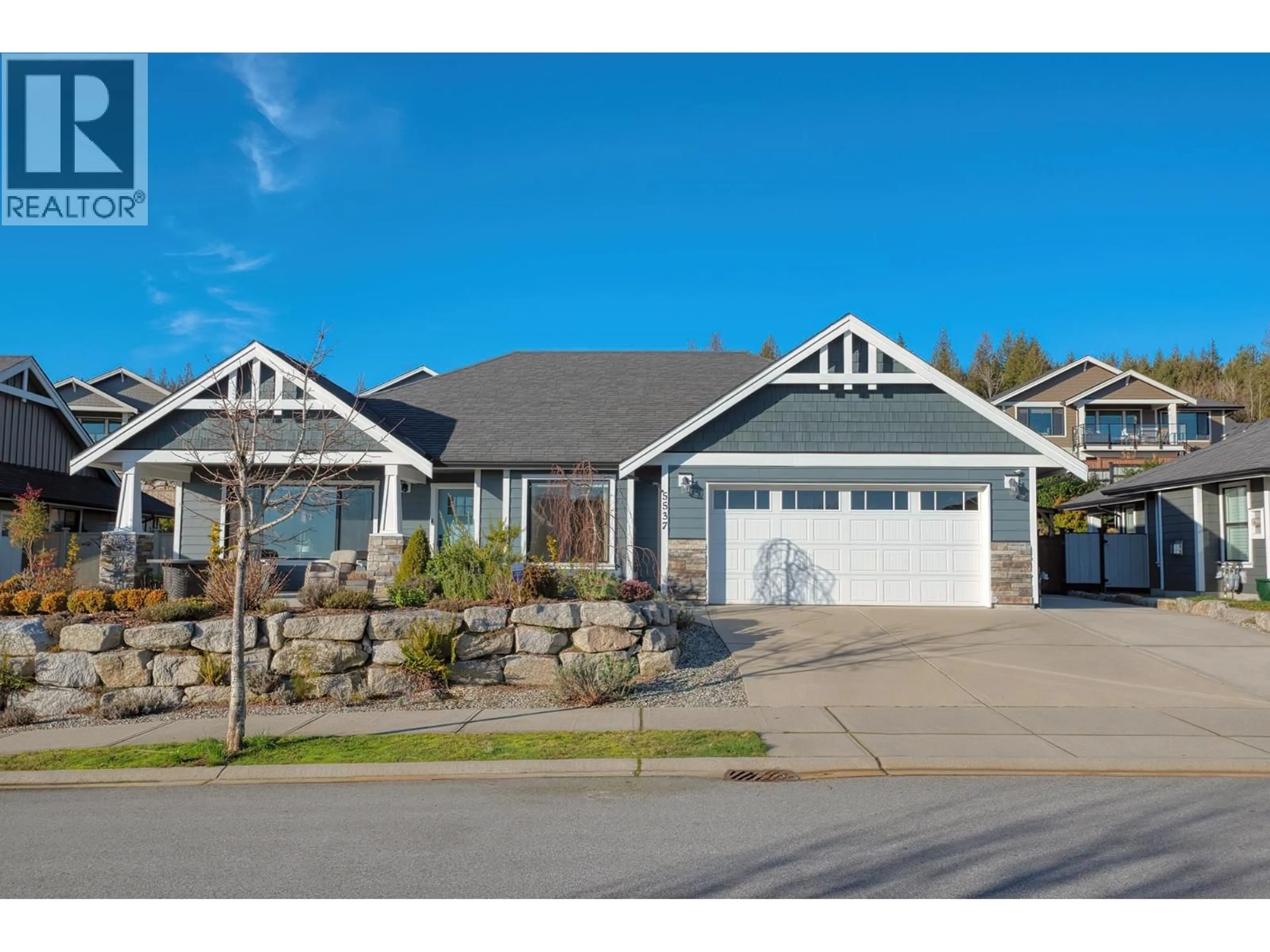 Home with vinyl exterior material, street for 5537 PEREGRINE CRESCENT, Sechelt British Columbia V7Z0V5