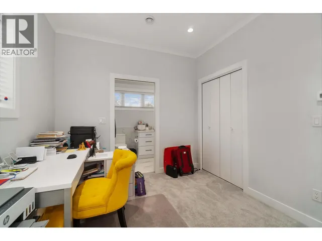 2575 & - 2577 PARKER STREET, Vancouver 3
