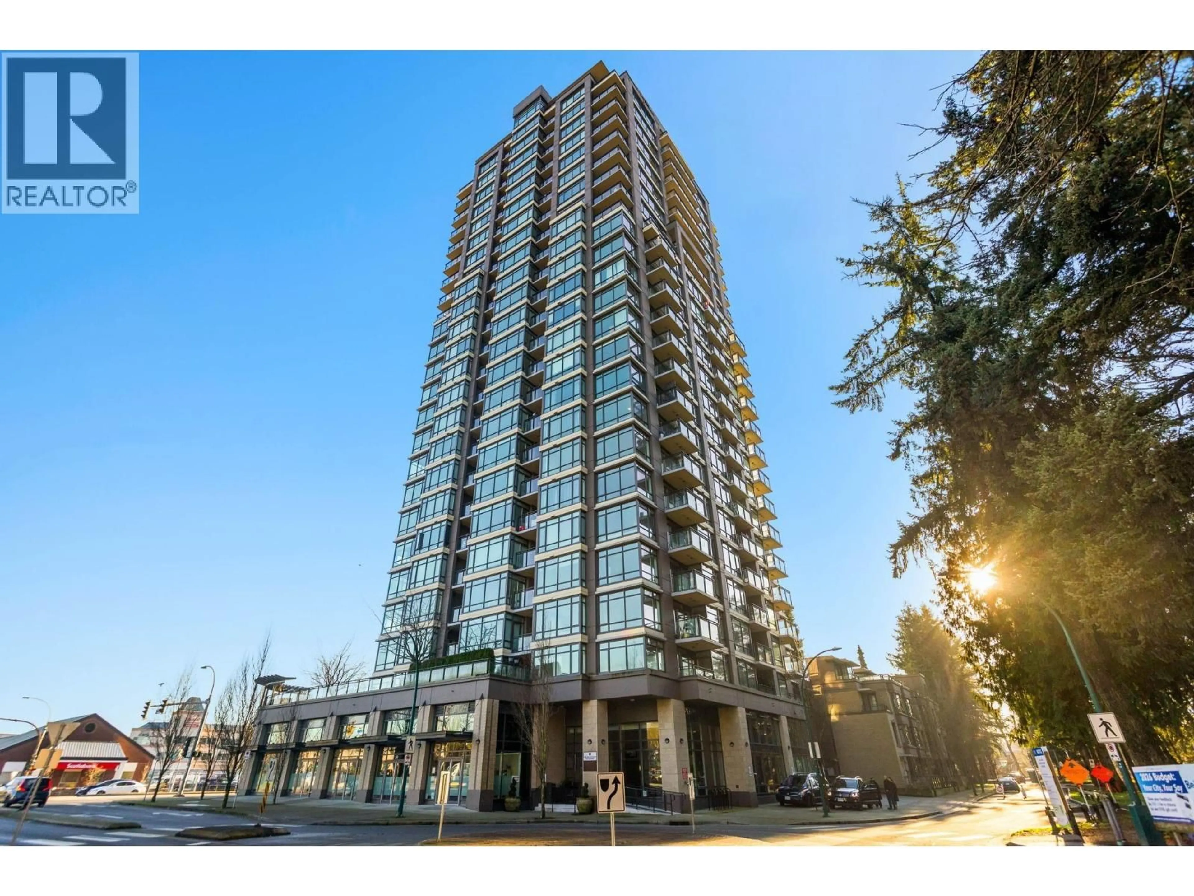 Indoor foyer for 2603 - 2789 SHAUGHNESSY STREET, Port Coquitlam British Columbia V3C0C3