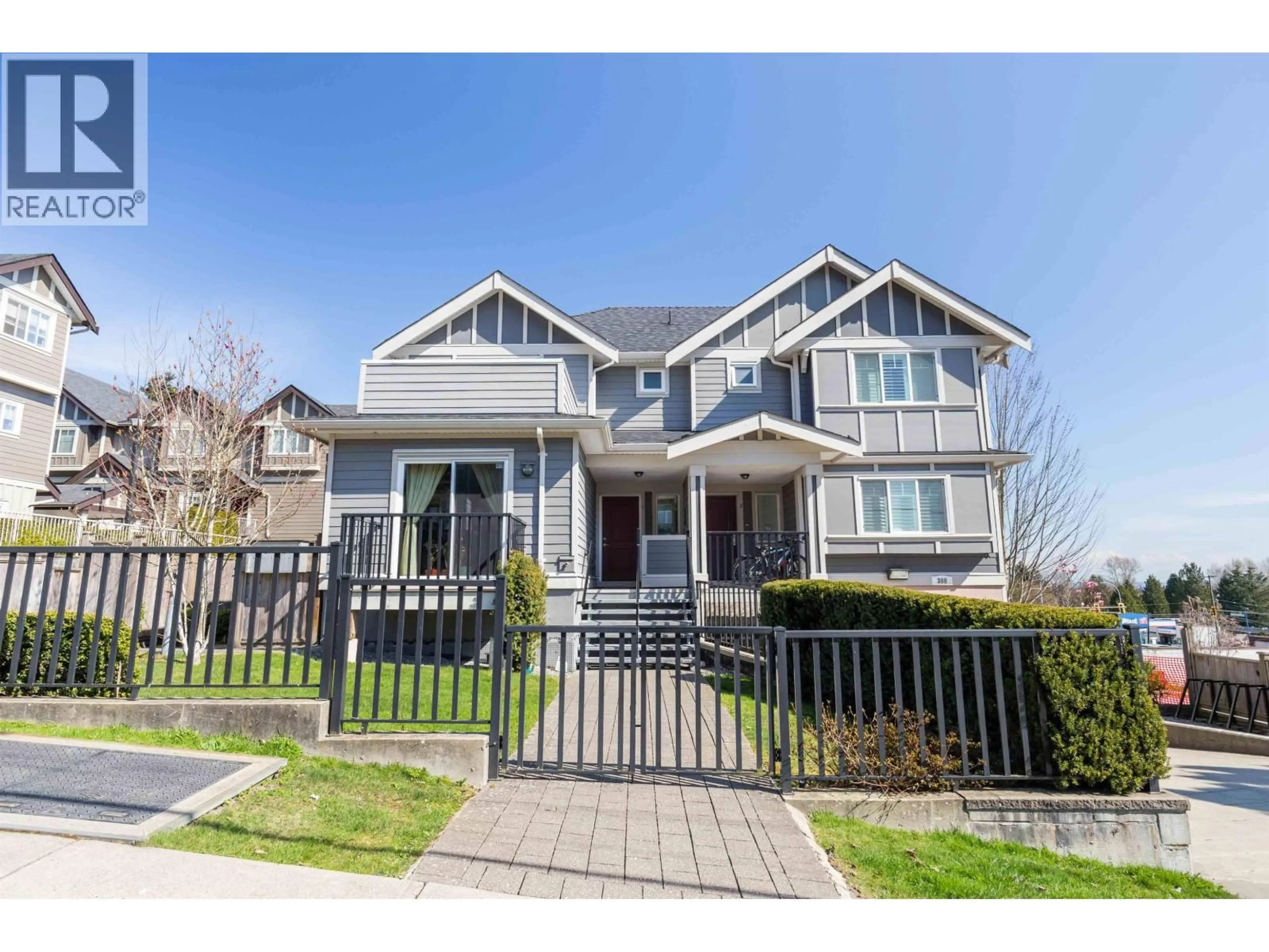 Home with vinyl exterior material, street for 3 - 388 ELLESMERE AVENUE, Burnaby British Columbia V5B3S9