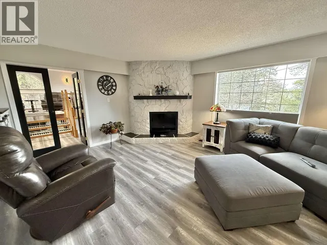 4487 DICK ROAD, Quesnel 5