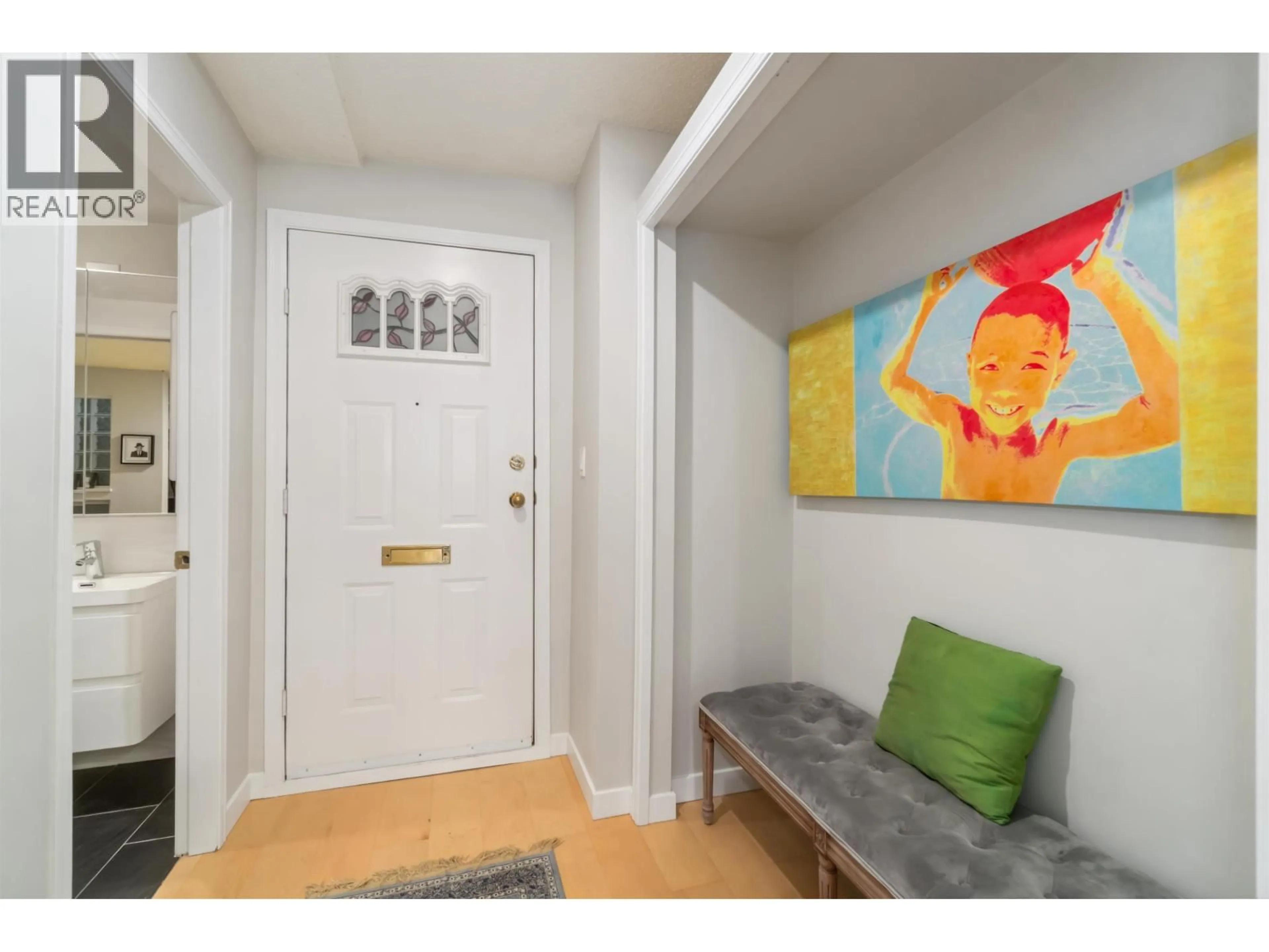 Indoor entryway for 101 - 1100 7TH AVENUE, Vancouver British Columbia V6H1B4