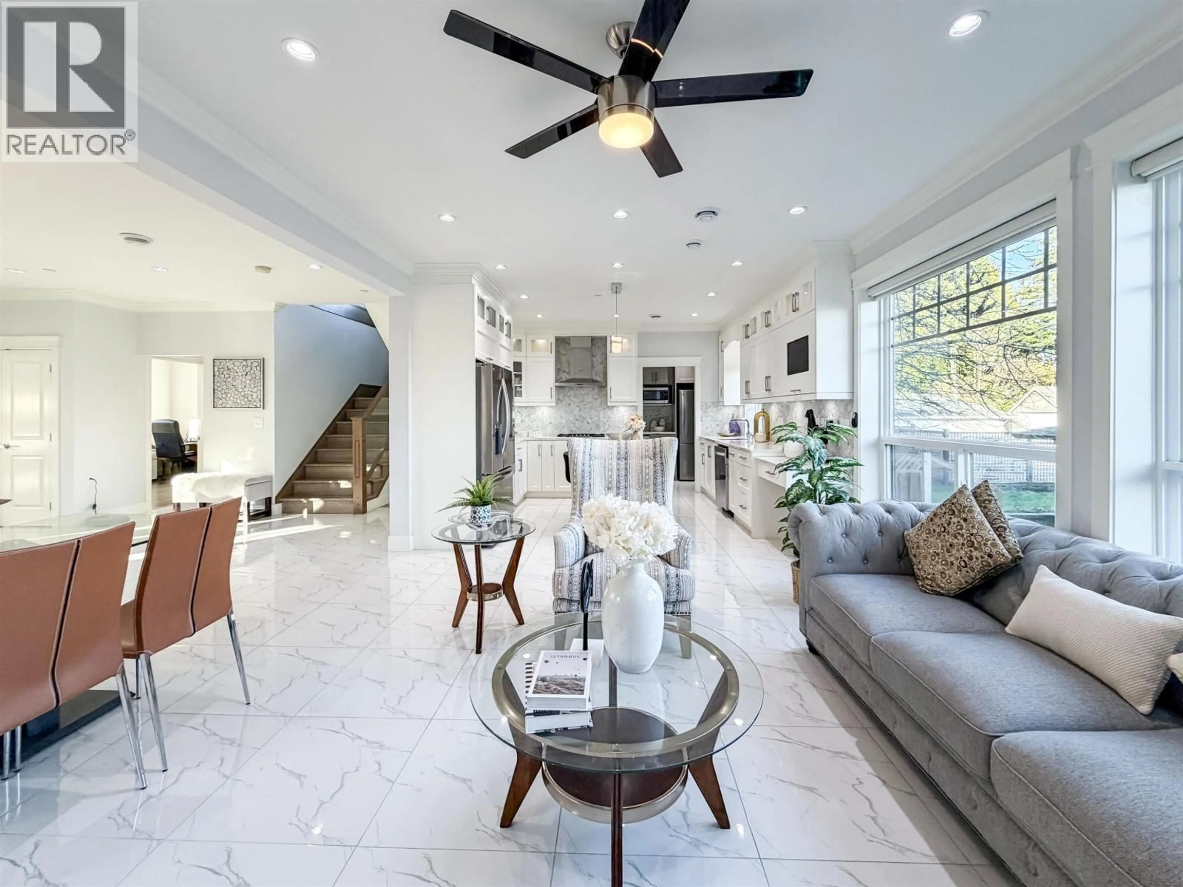 Living room with furniture, ceramic/tile floor for 5626 ELIZABETH STREET, Vancouver British Columbia V5Y3J9