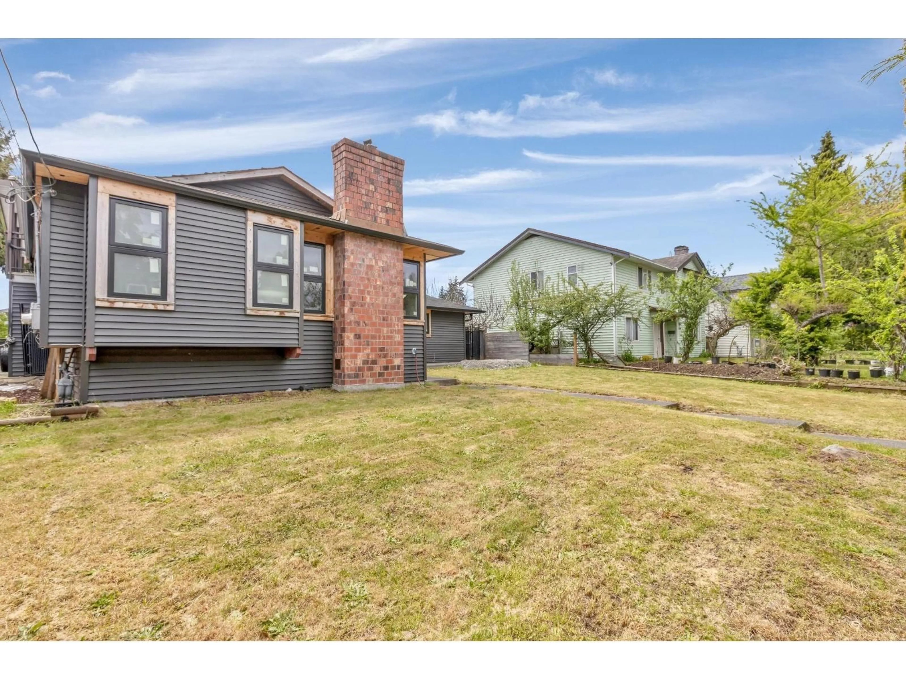 Unknown for 13076 64 AVENUE, Surrey British Columbia V3W1X7