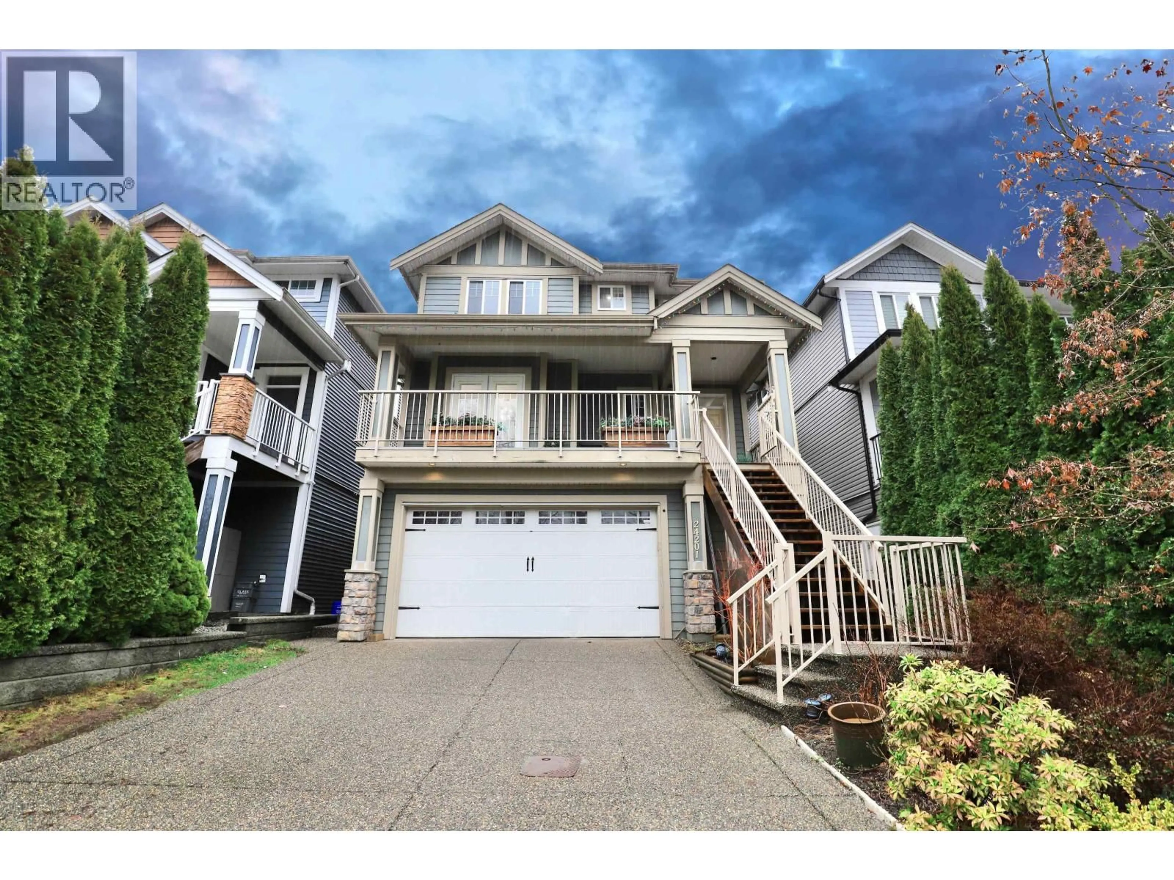 Home with vinyl exterior material, street for 24201 103A AVENUE, Maple Ridge British Columbia V2W0E4