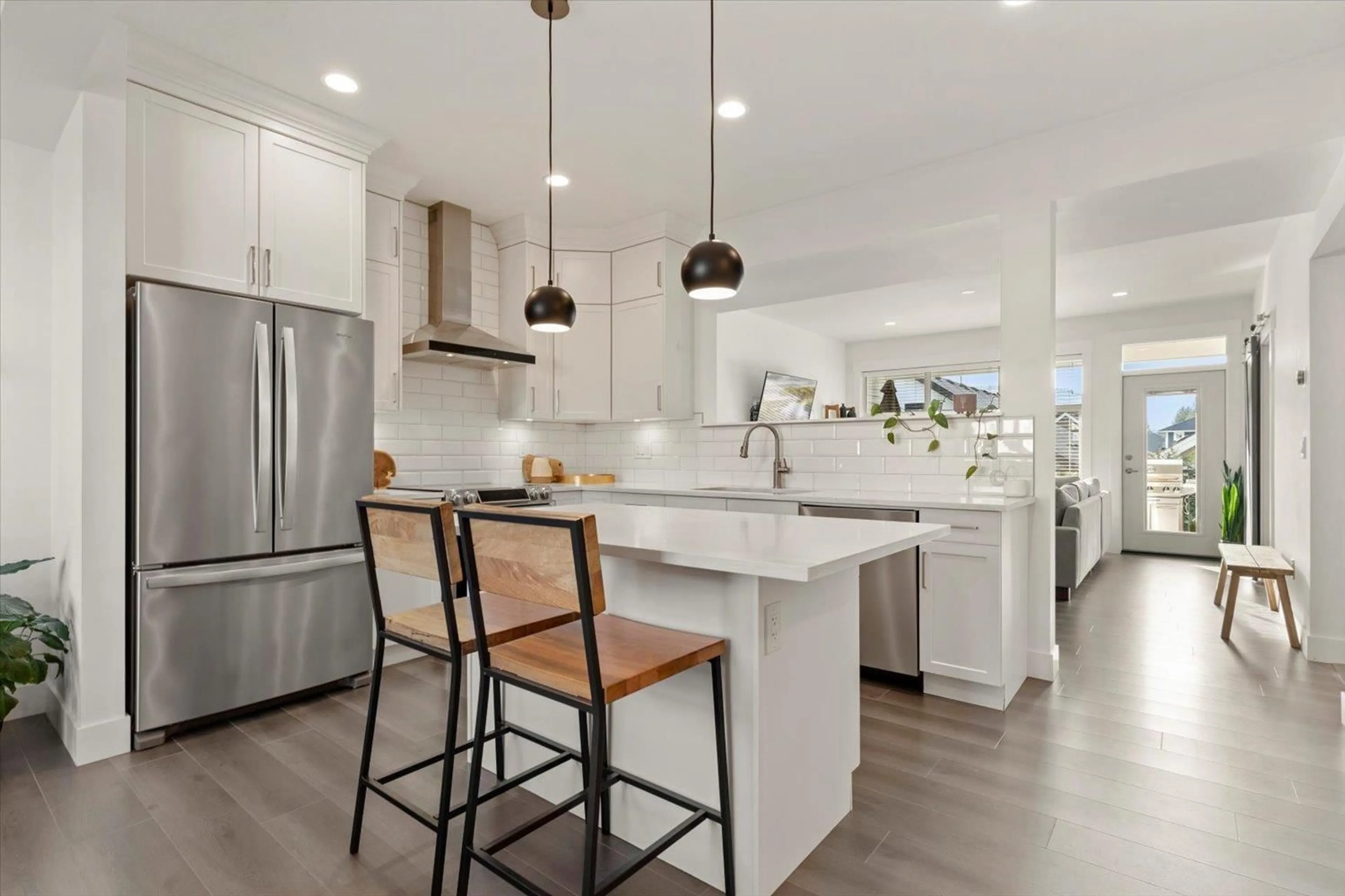 Open concept kitchen, unknown for 15 - 386 PINE AVENUE, Harrison Hot Springs British Columbia V0M1K0