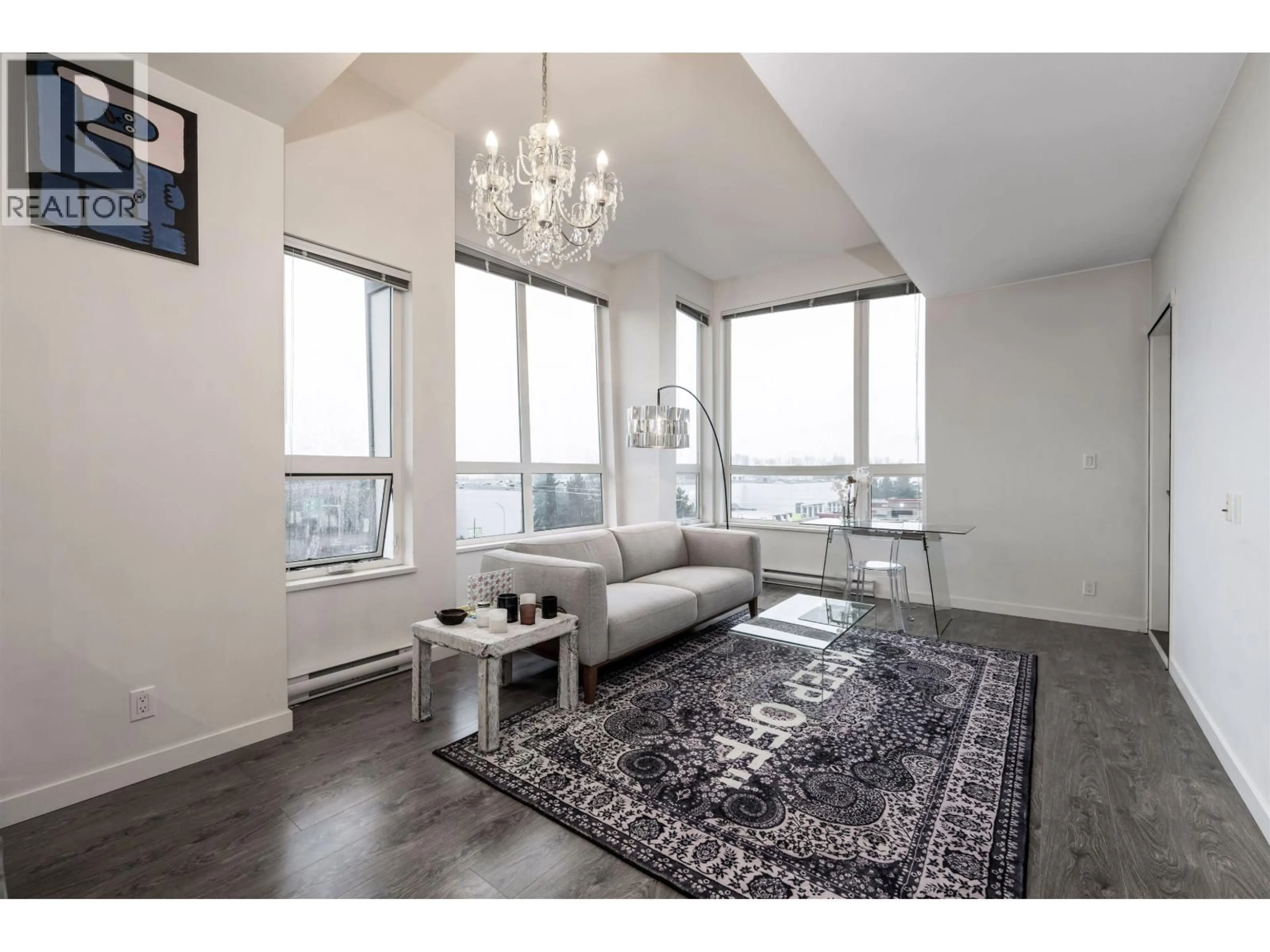 Living room with furniture, wood/laminate floor for 426 - 10880 NO. 5 ROAD, Richmond British Columbia V6W0B3
