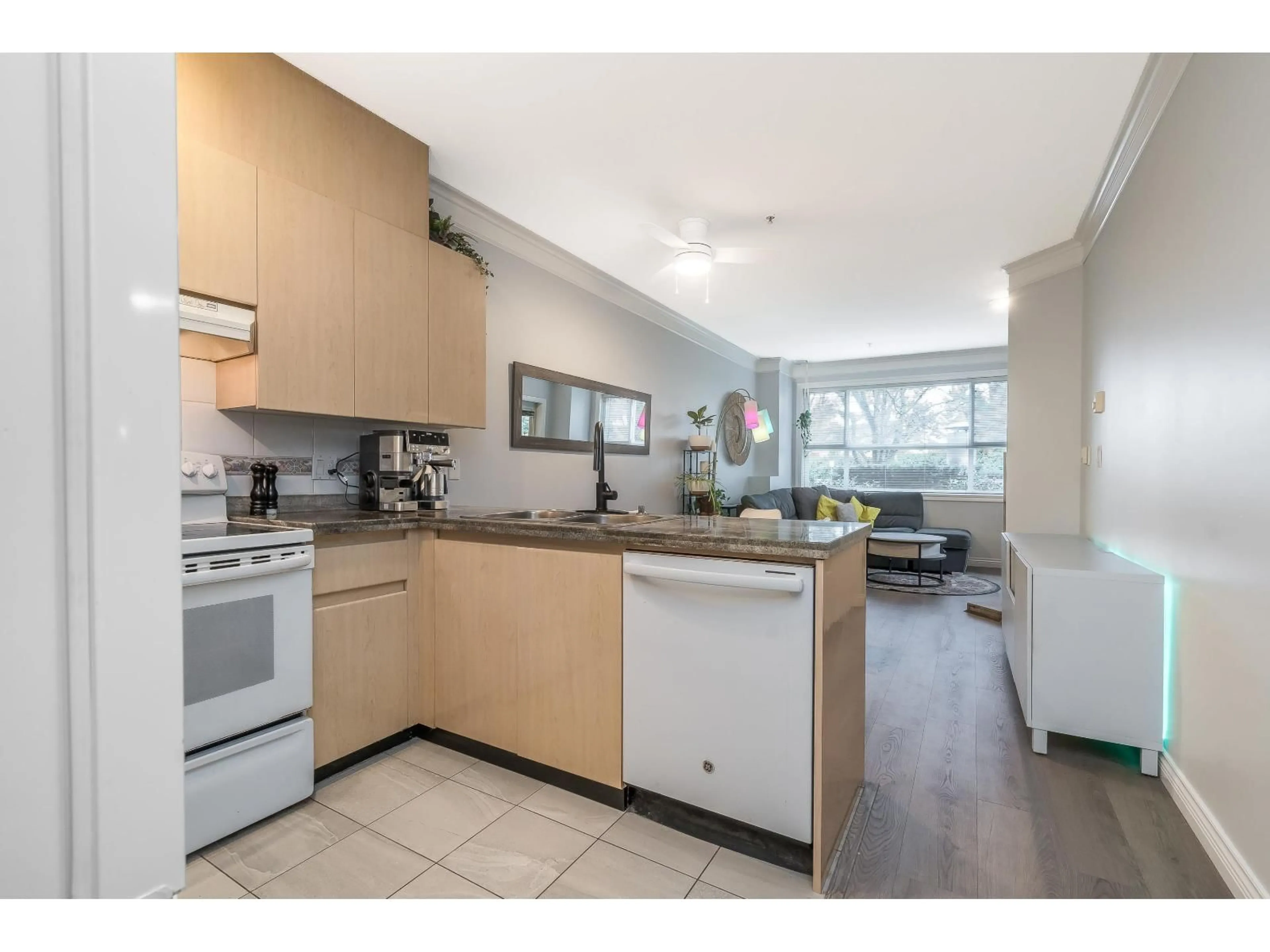 Standard kitchen, unknown for 107 - 8115 121A STREET, Surrey British Columbia V2W1J2