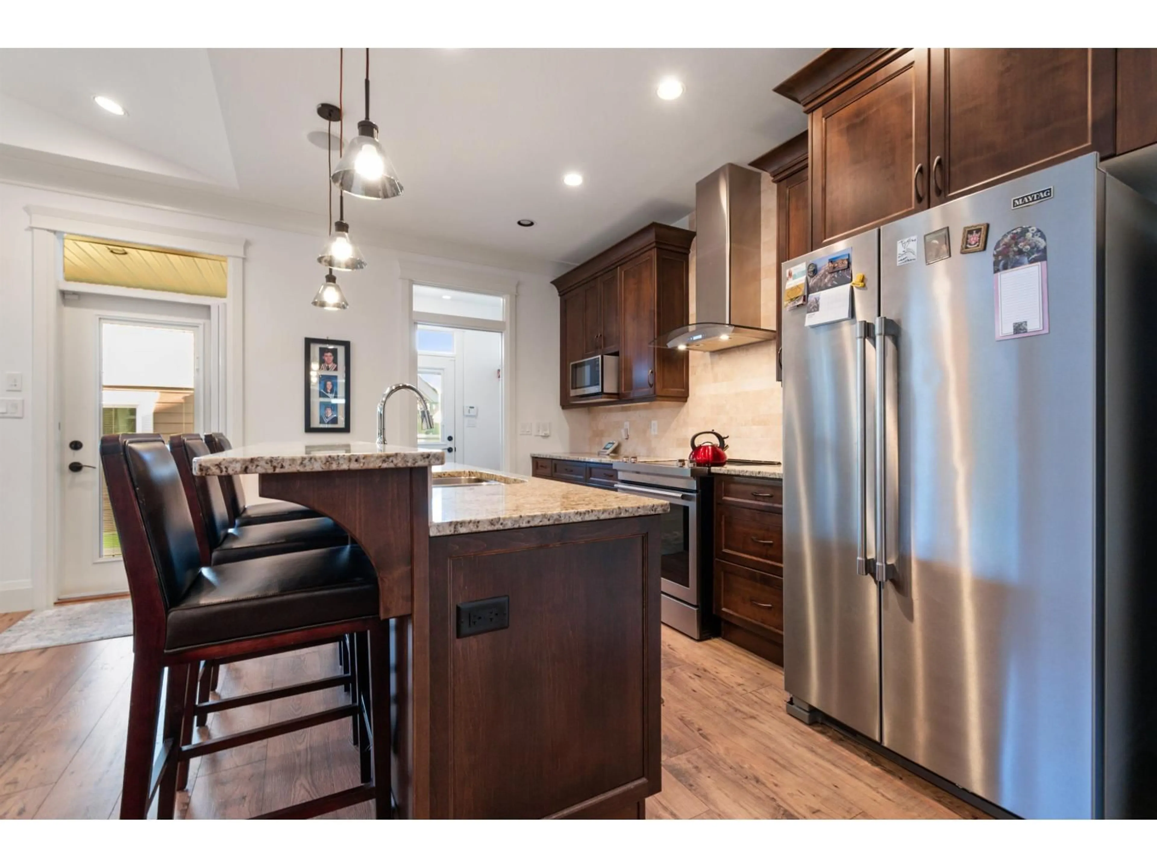 Open concept kitchen, unknown for 45218 NICOMEN CRESCENT, Chilliwack British Columbia V2R0R2