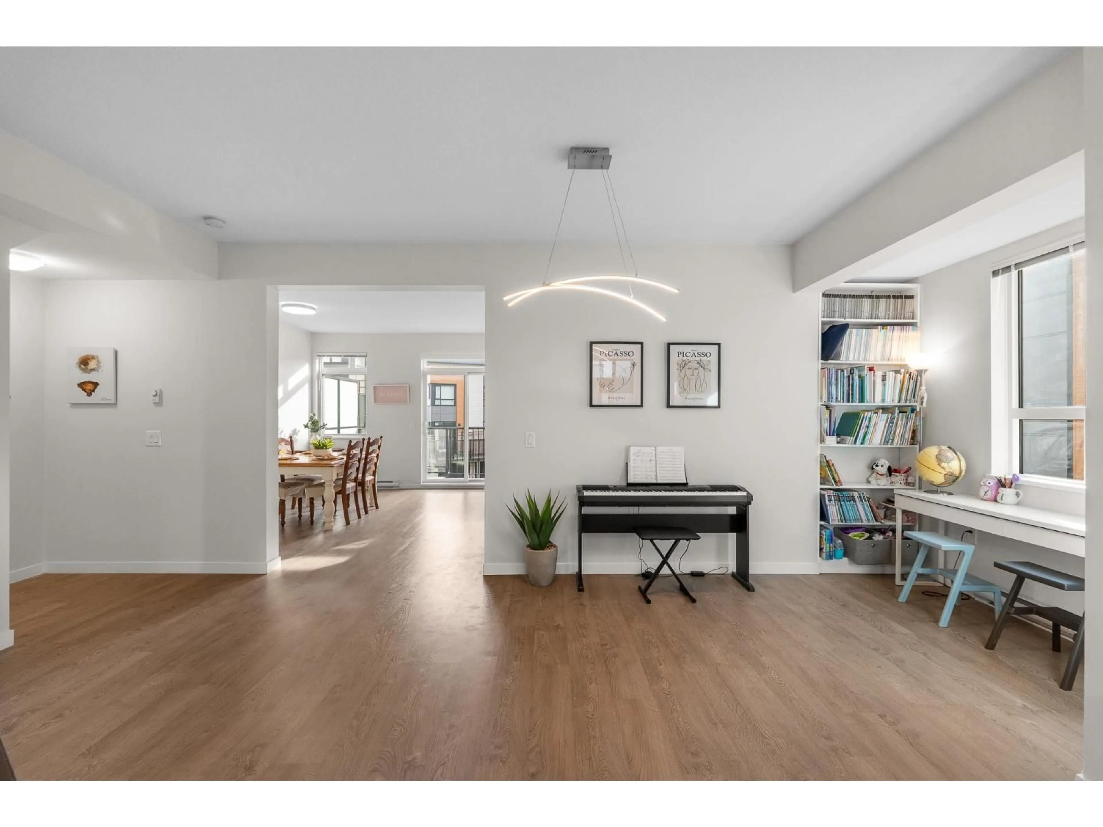 Unknown for 109 - 15111 EDMUND DRIVE, Surrey British Columbia V3S0A5