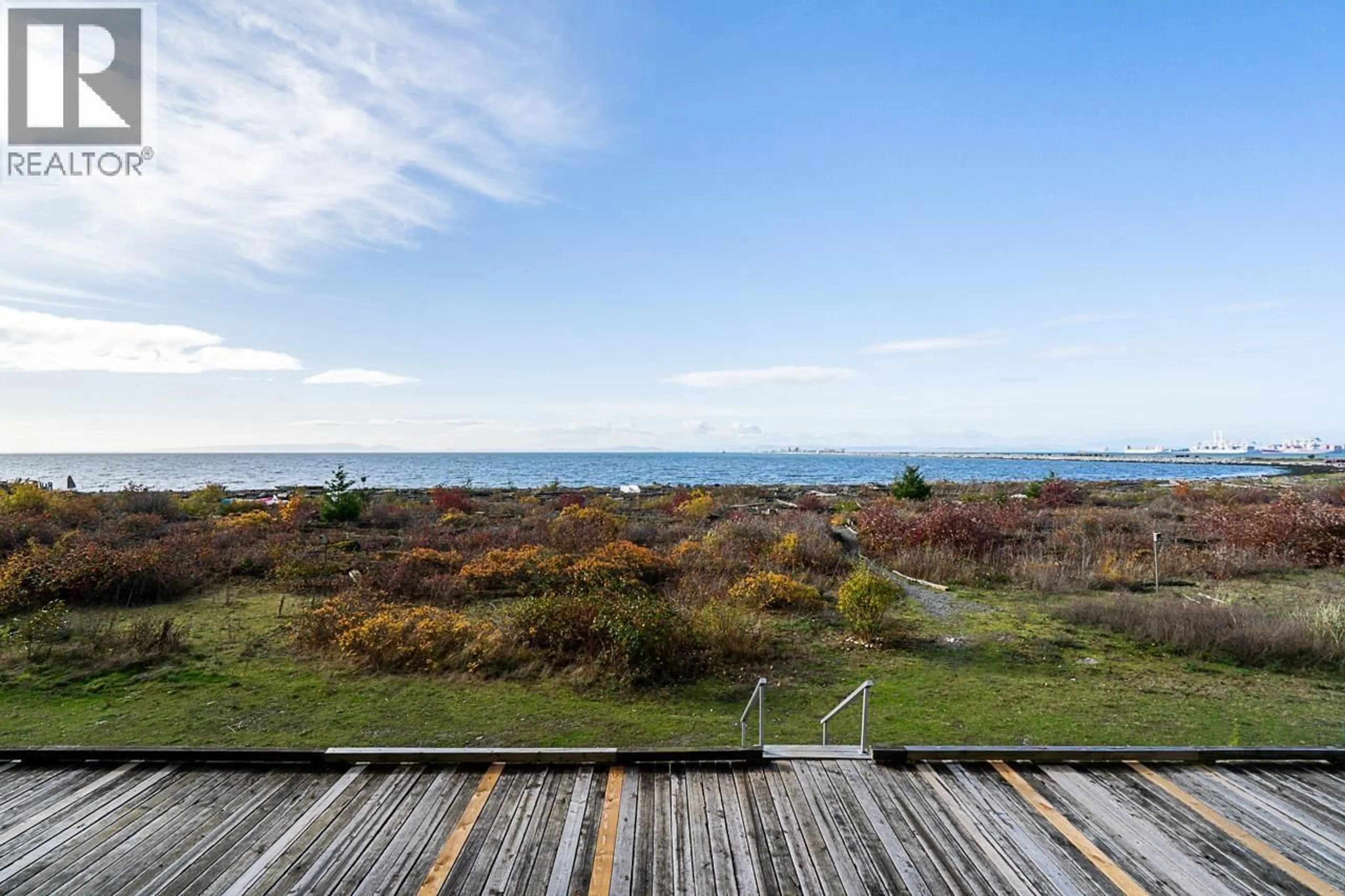 Patio, water/lake/river/ocean view for 107 - 1120 TSATSU SHORES DRIVE, Delta British Columbia V4M4G3