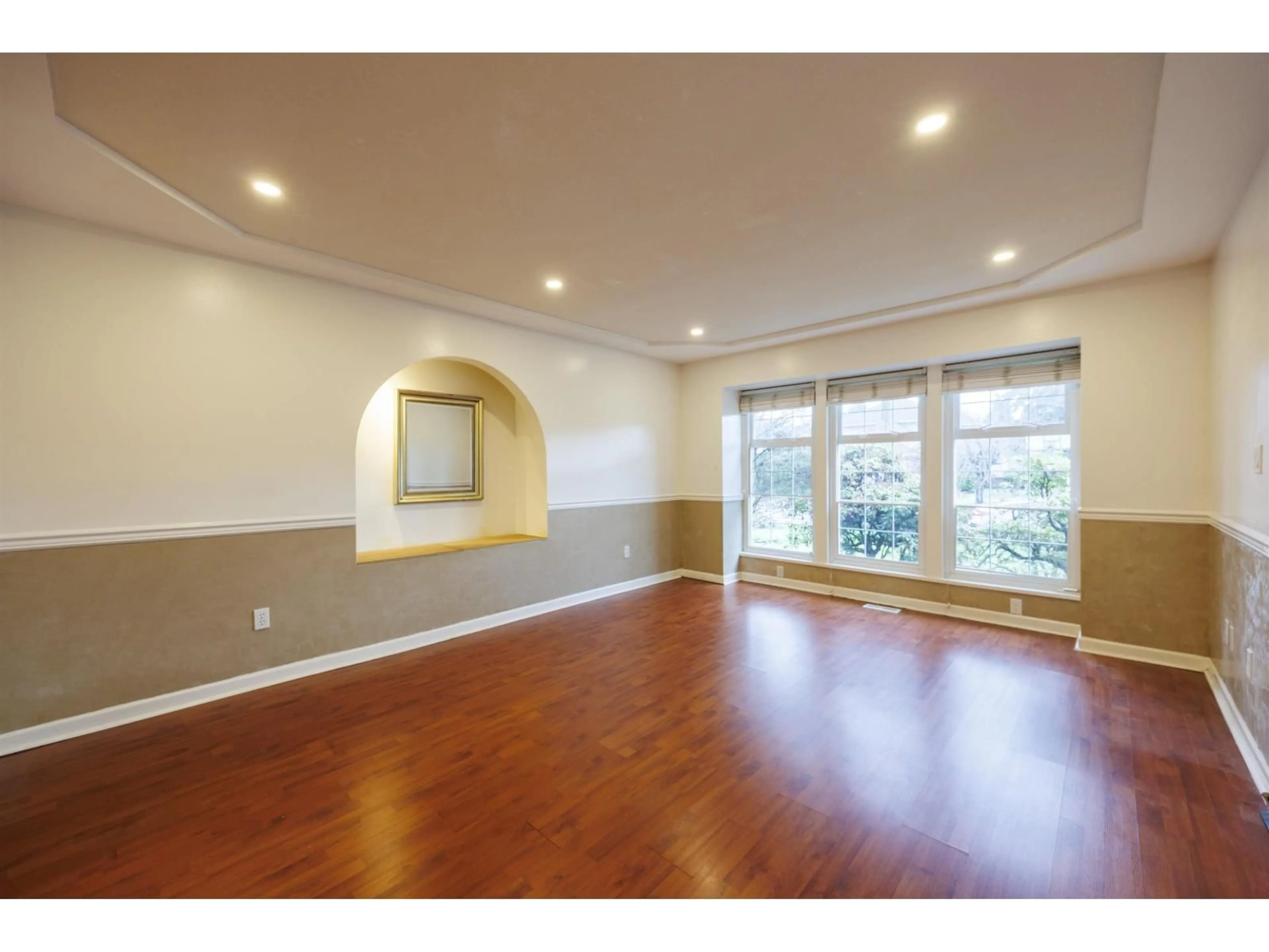 A pic of a room for 10333 167 STREET, Surrey British Columbia V4N1Z2