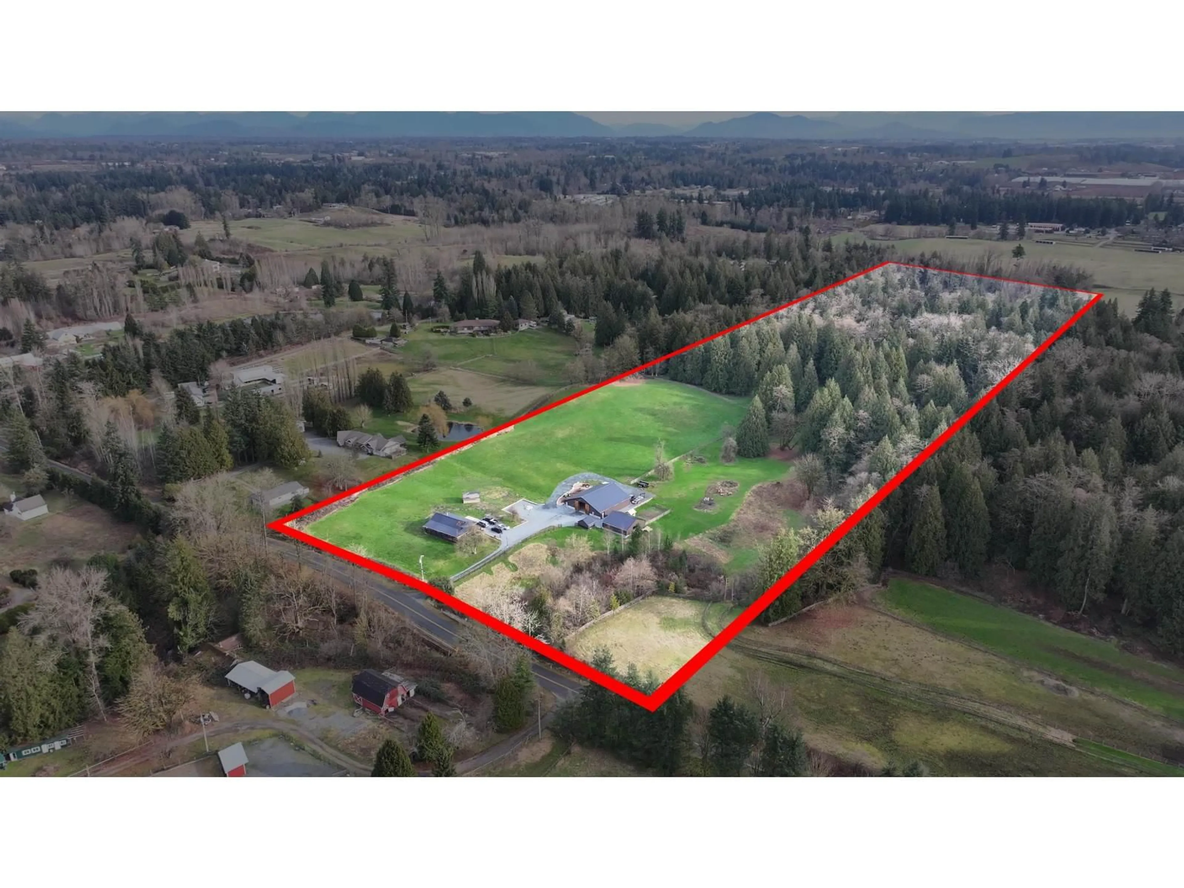 A pic from outside/outdoor area/front of a property/back of a property/a pic from drone, building for 268 248 STREET, Langley British Columbia V4W2H1