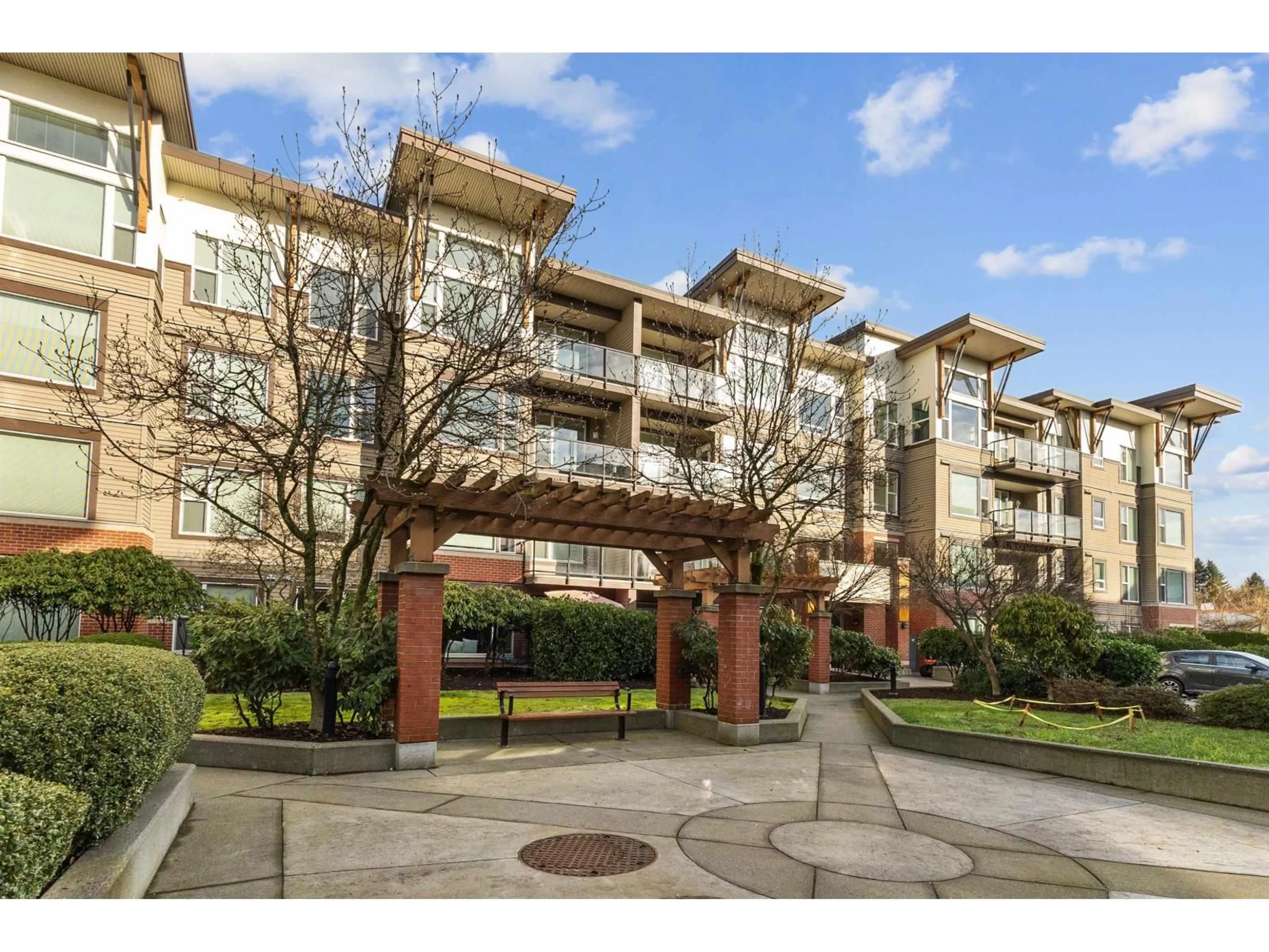 Unknown for 309 - 33538 MARSHALL ROAD, Abbotsford British Columbia V2S0C7