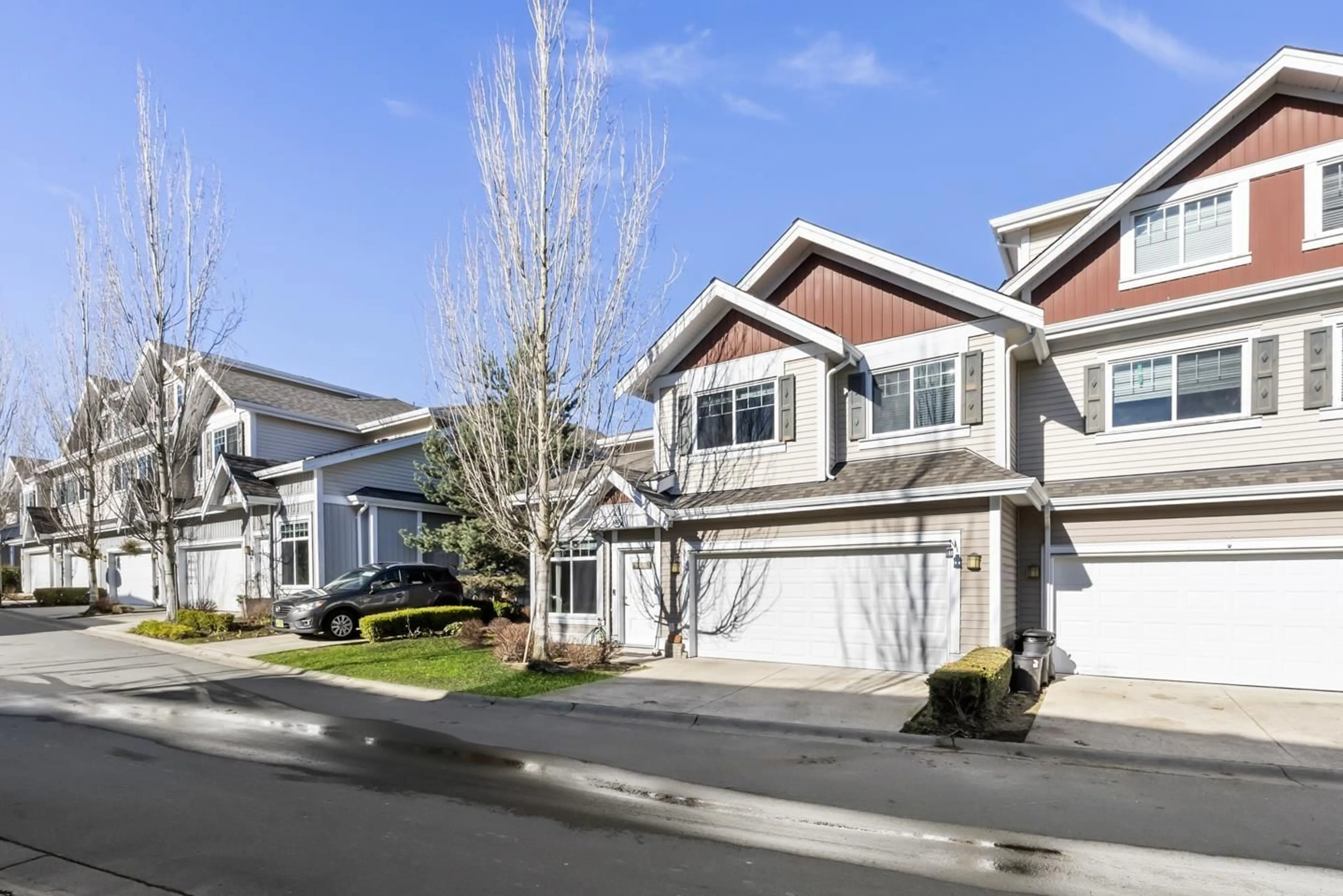 Home with vinyl exterior material, street for 42 - 30748 CARDINAL AVENUE, Abbotsford British Columbia V2T0C1