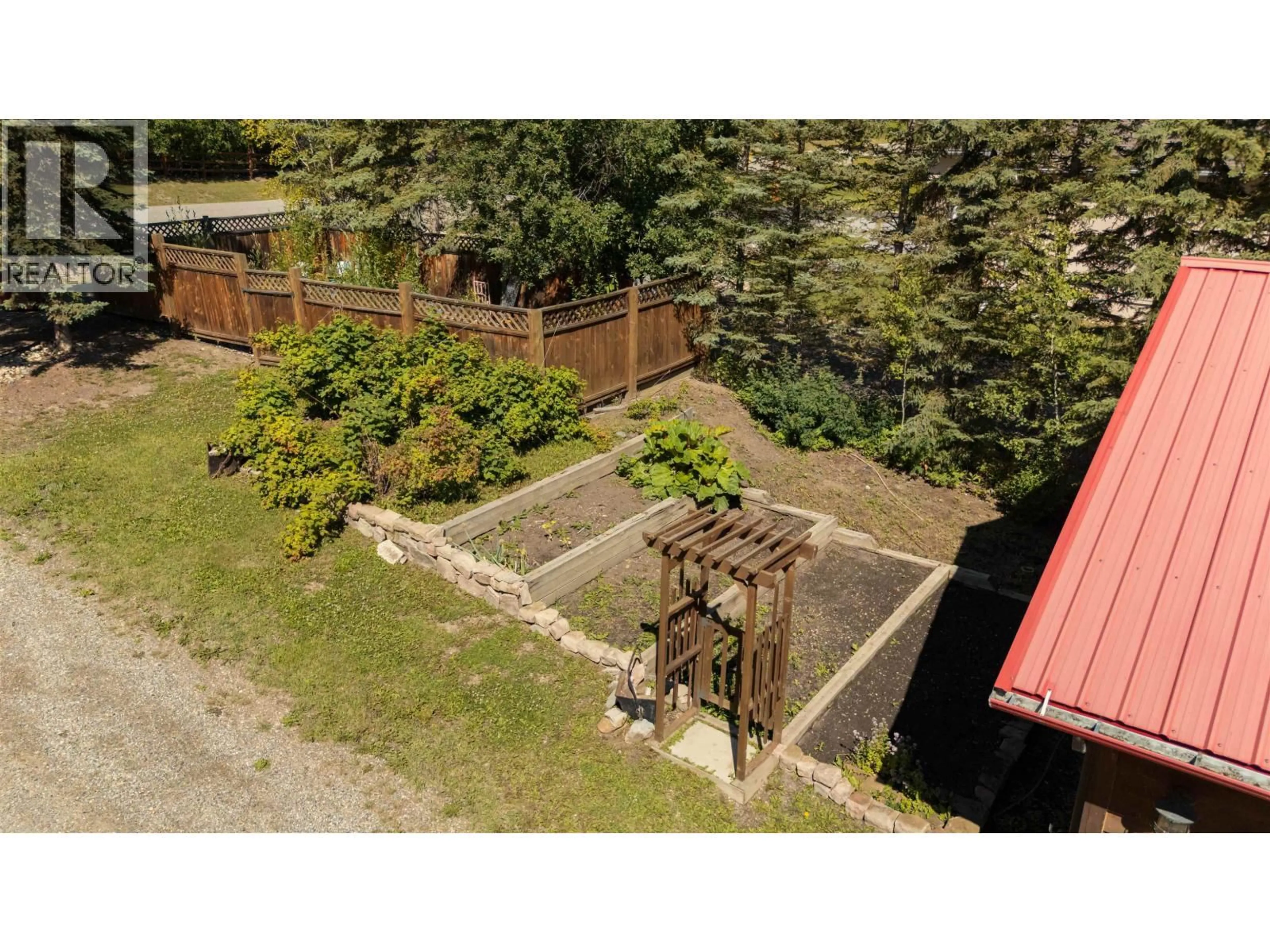 A pic from outside/outdoor area/front of a property/back of a property/a pic from drone, unknown for 13775 GOLF COURSE ROAD, Charlie Lake British Columbia V1J8K8