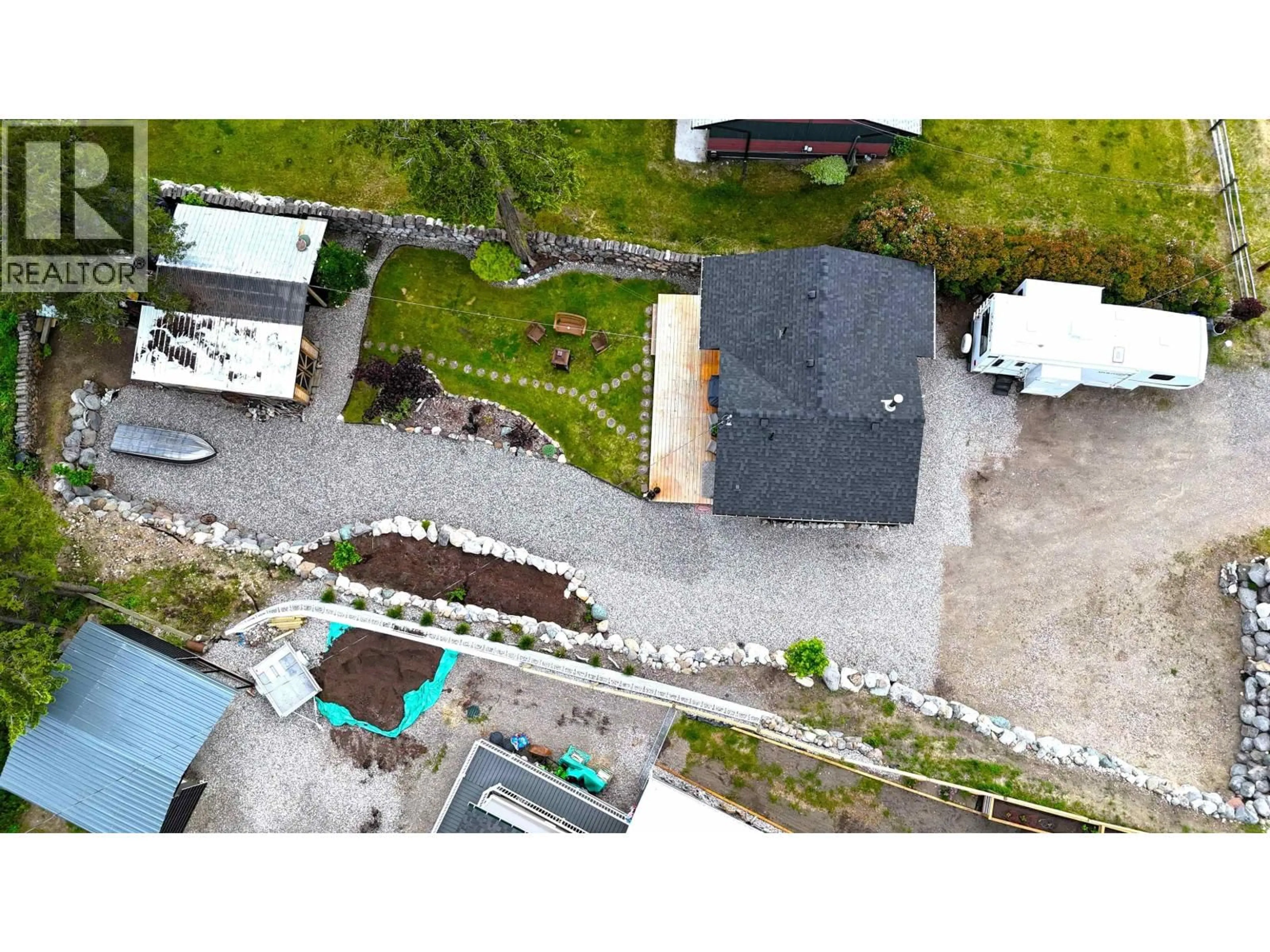 A pic from outside/outdoor area/front of a property/back of a property/a pic from drone, street for 909 PROCTOR STREET, Williams Lake British Columbia V2G2Y5