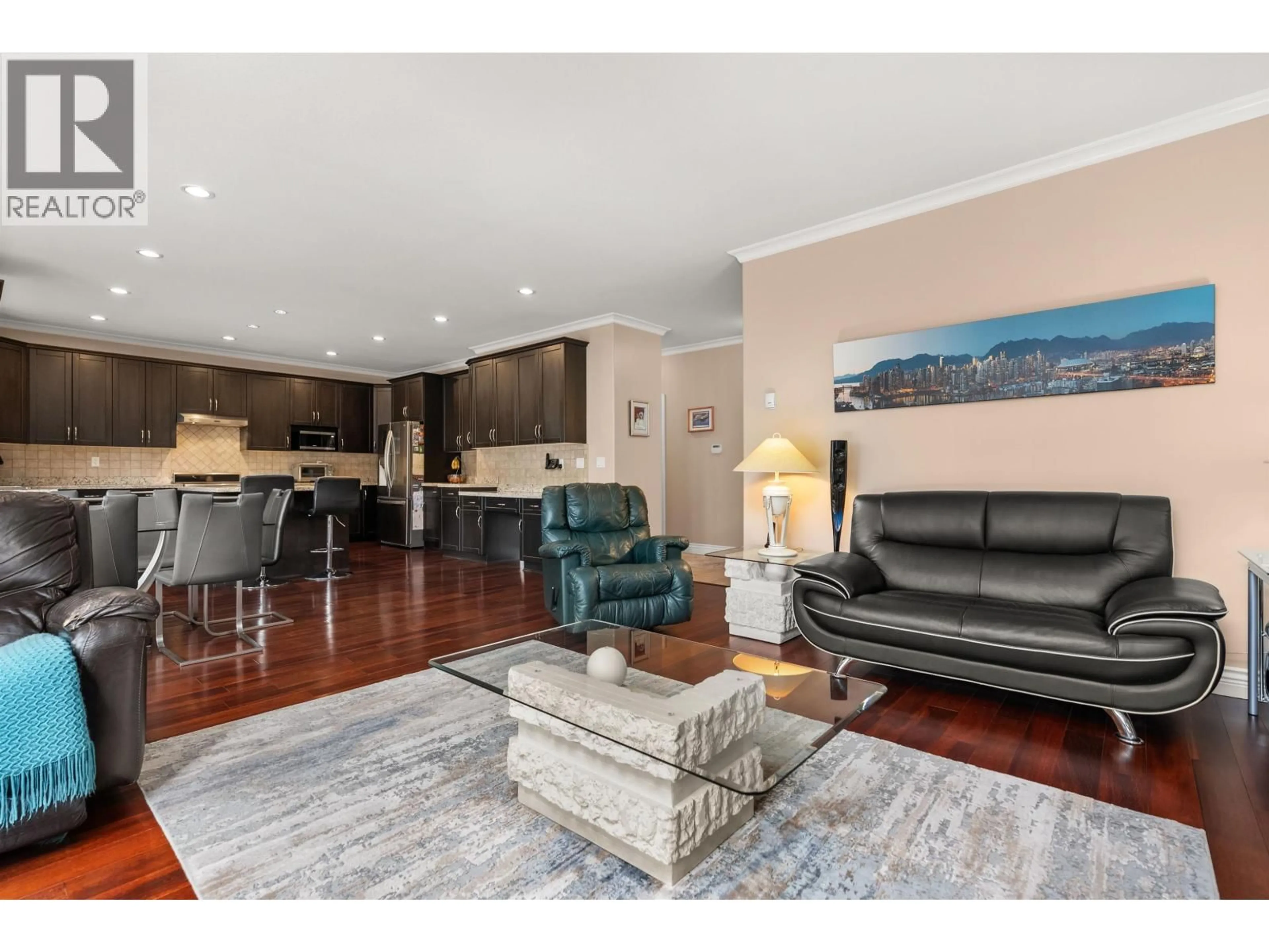 Living room with furniture, unknown for 1336 MARGUERITE STREET, Coquitlam British Columbia V3E0E1