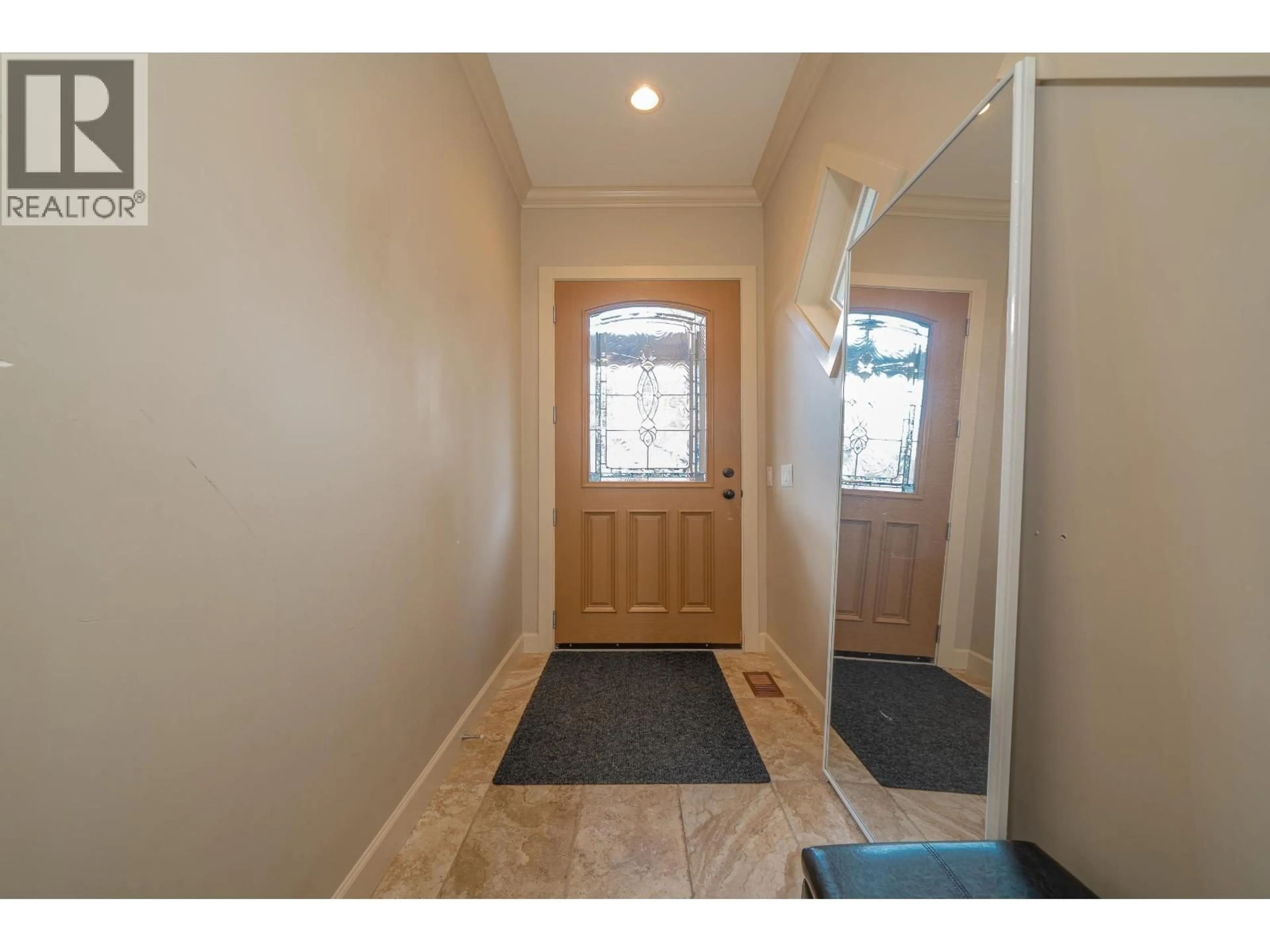 Indoor entryway for 1353 HAMES CRESCENT, Coquitlam British Columbia V3E0G4