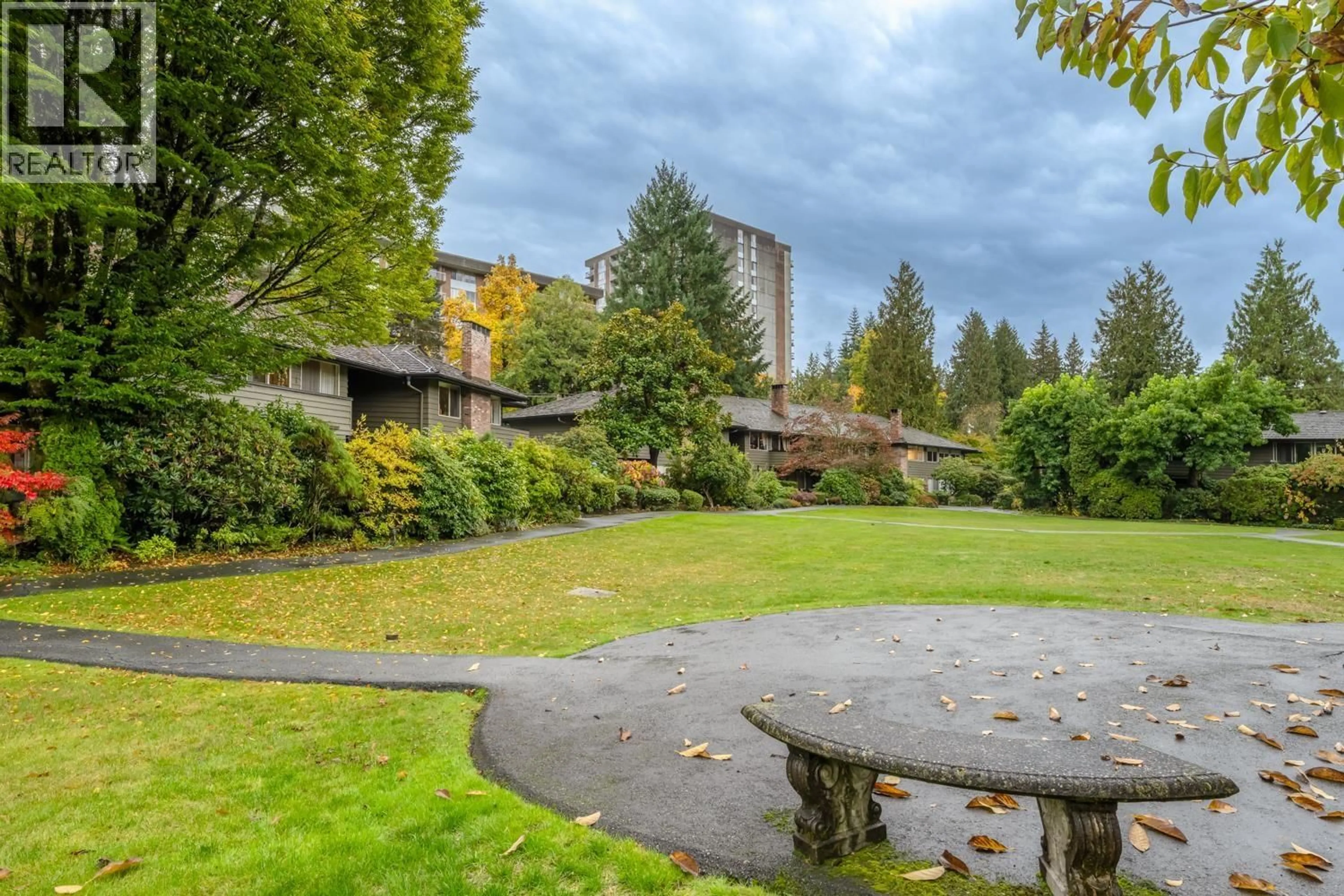 Patio, unknown for 312 - 235 KEITH ROAD, West Vancouver British Columbia V7T1L5