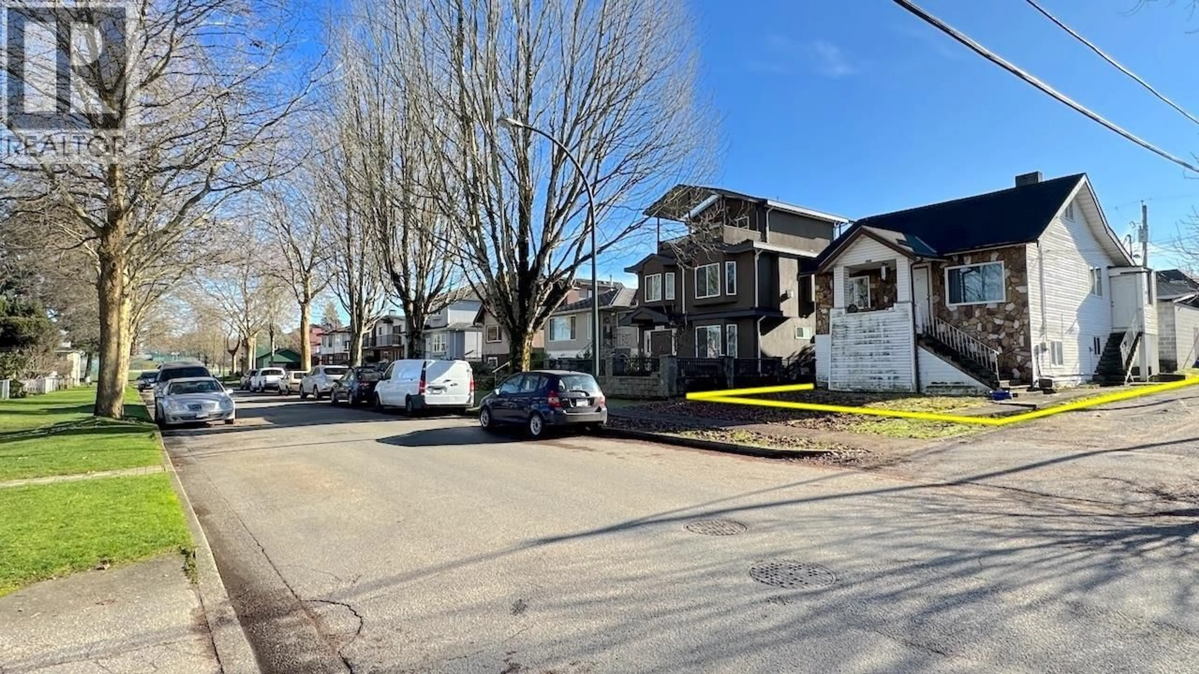 Unknown for 3006 25TH AVENUE, Vancouver British Columbia V5R1J4