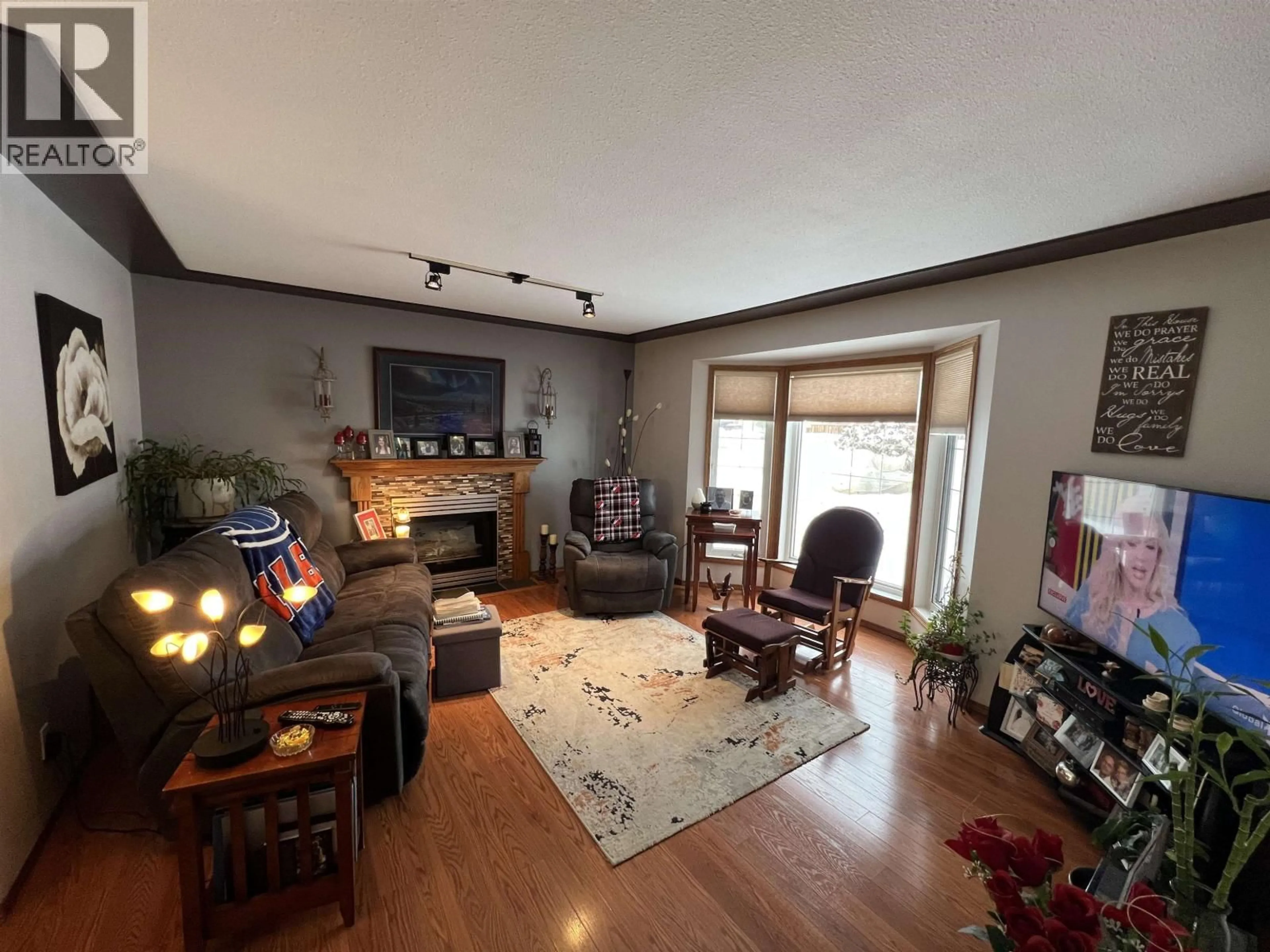 Living room with furniture, unknown for 5323 MOUNTAINVIEW DRIVE, Fort Nelson British Columbia V0C1R0