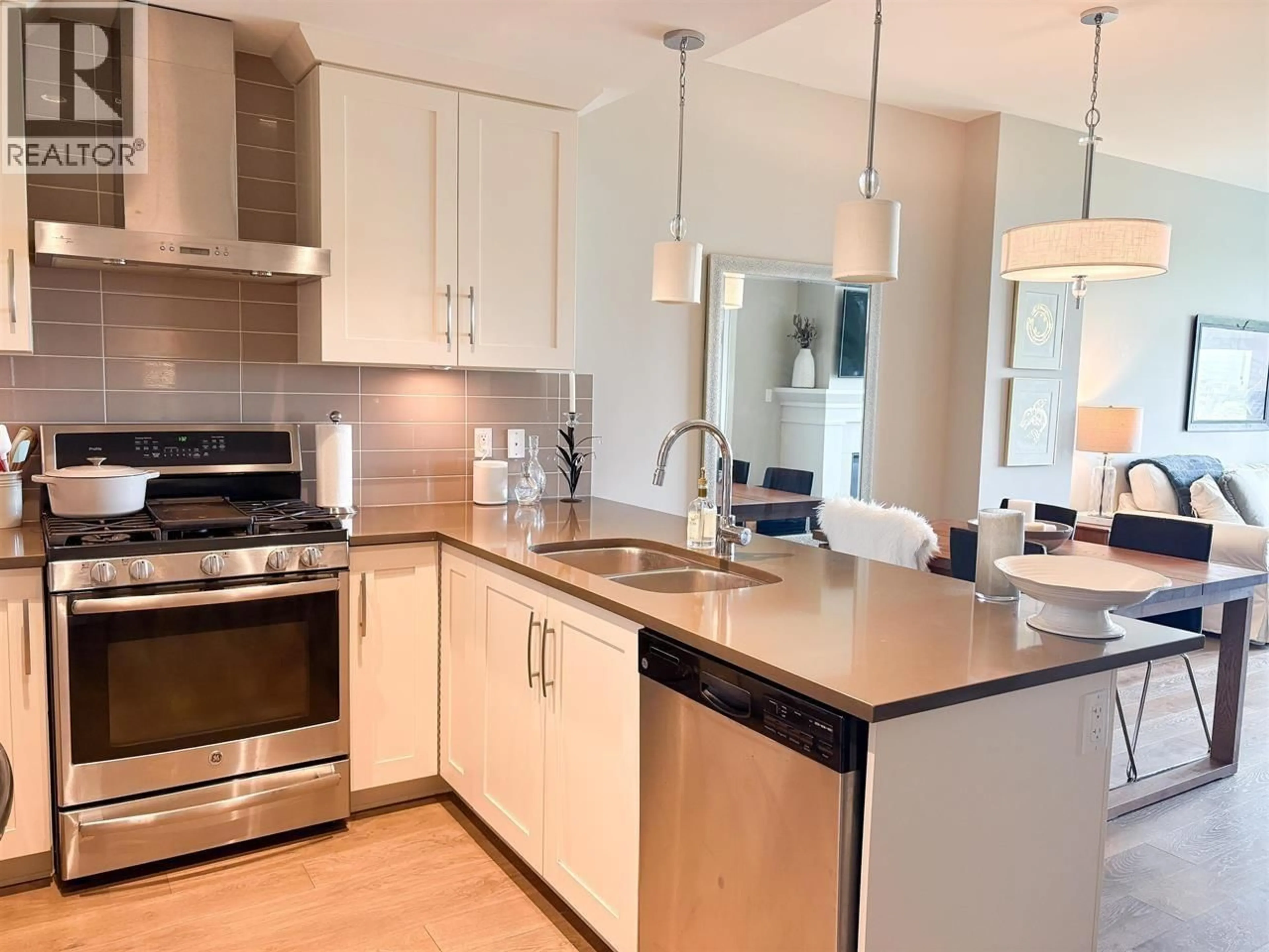 Open concept kitchen, unknown for 410 - 5011 SPRINGS BOULEVARD, Delta British Columbia V4M0B6