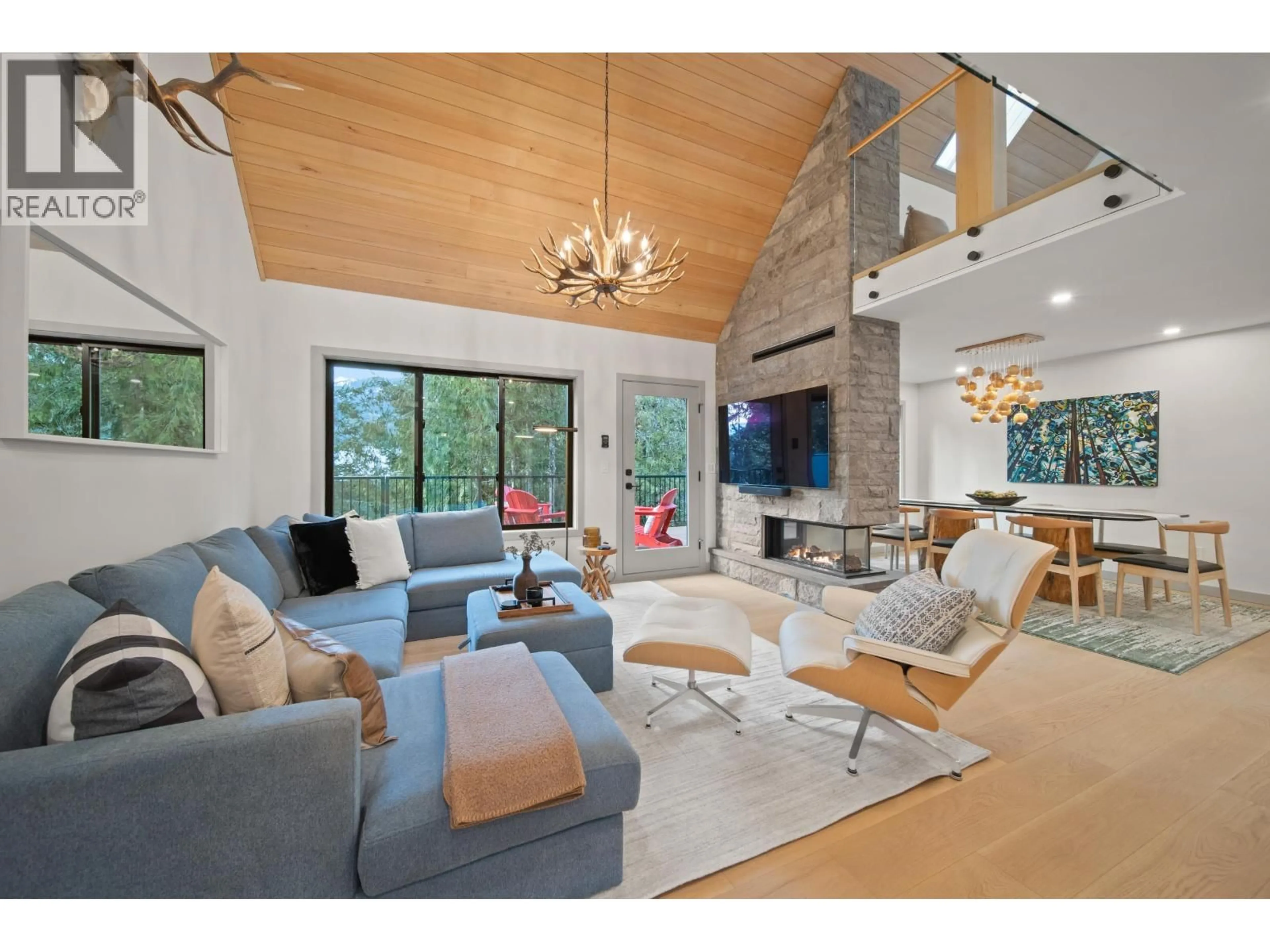 Living room with furniture, wood/laminate floor for 2142 TIMBER RIDGE, Whistler British Columbia V8E0A8