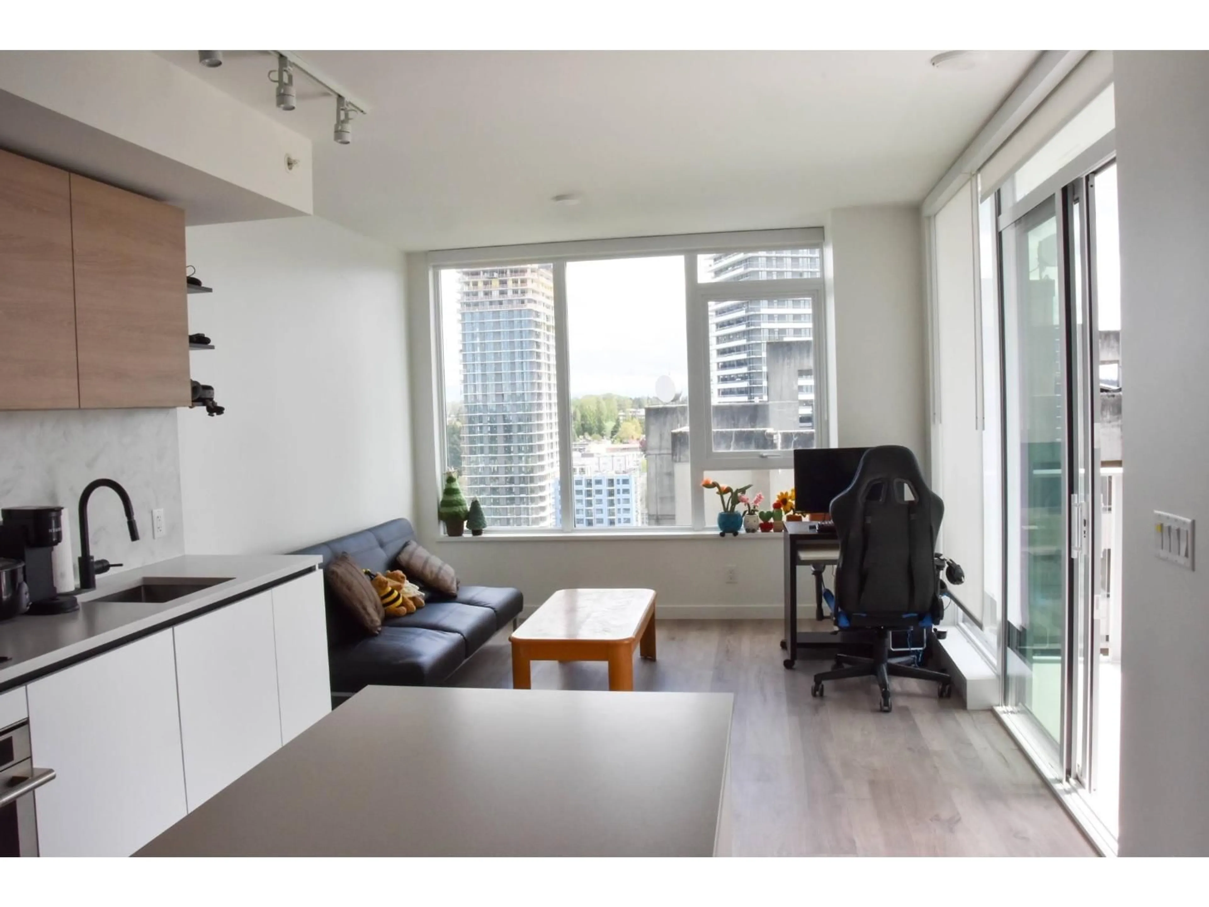 A pic of a room for 1608 - 10448 UNIVERSITY DRIVE, Surrey British Columbia V3T0S7