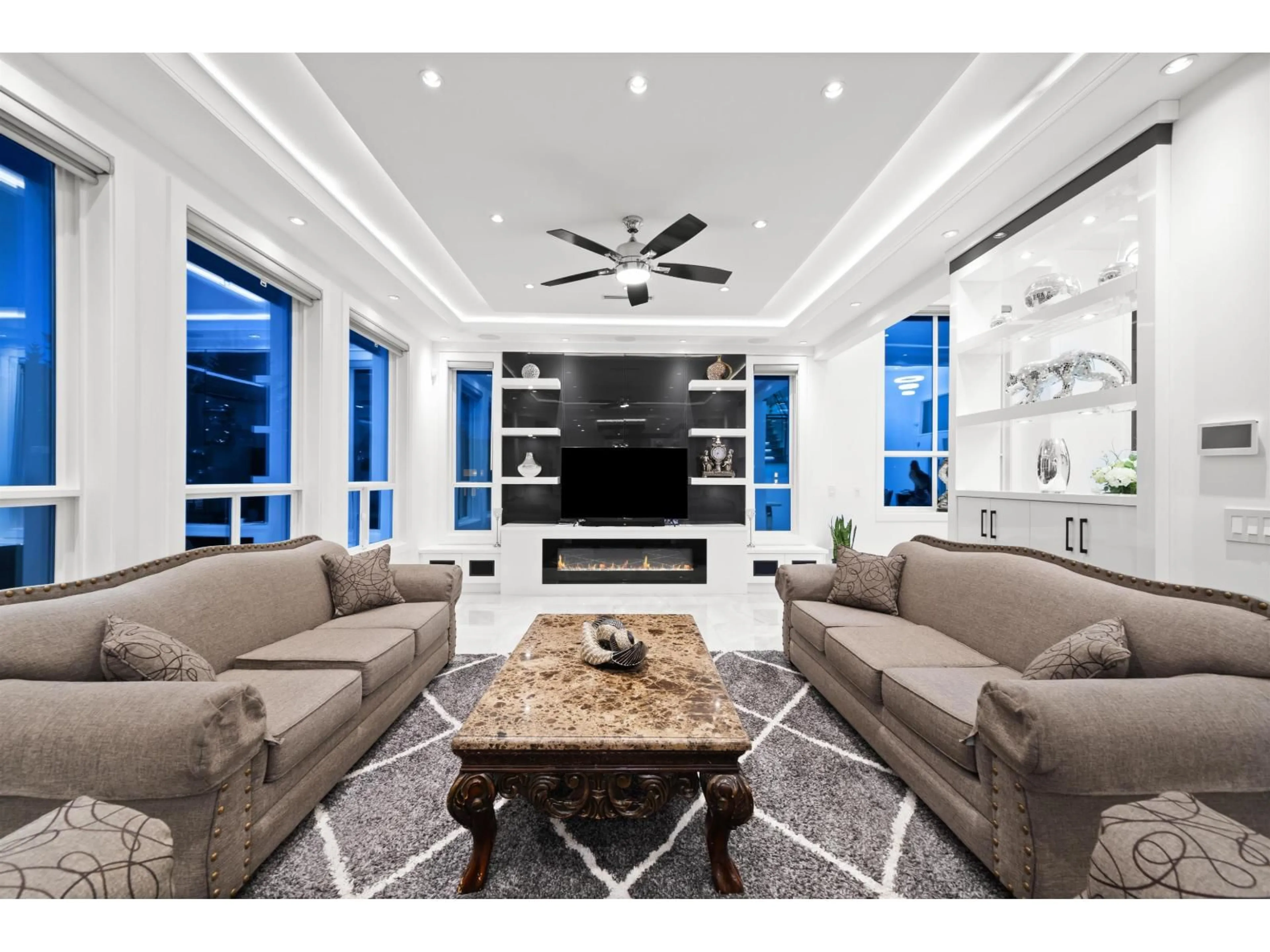 Home theater for 8269 111B STREET, Delta British Columbia V4C4T3