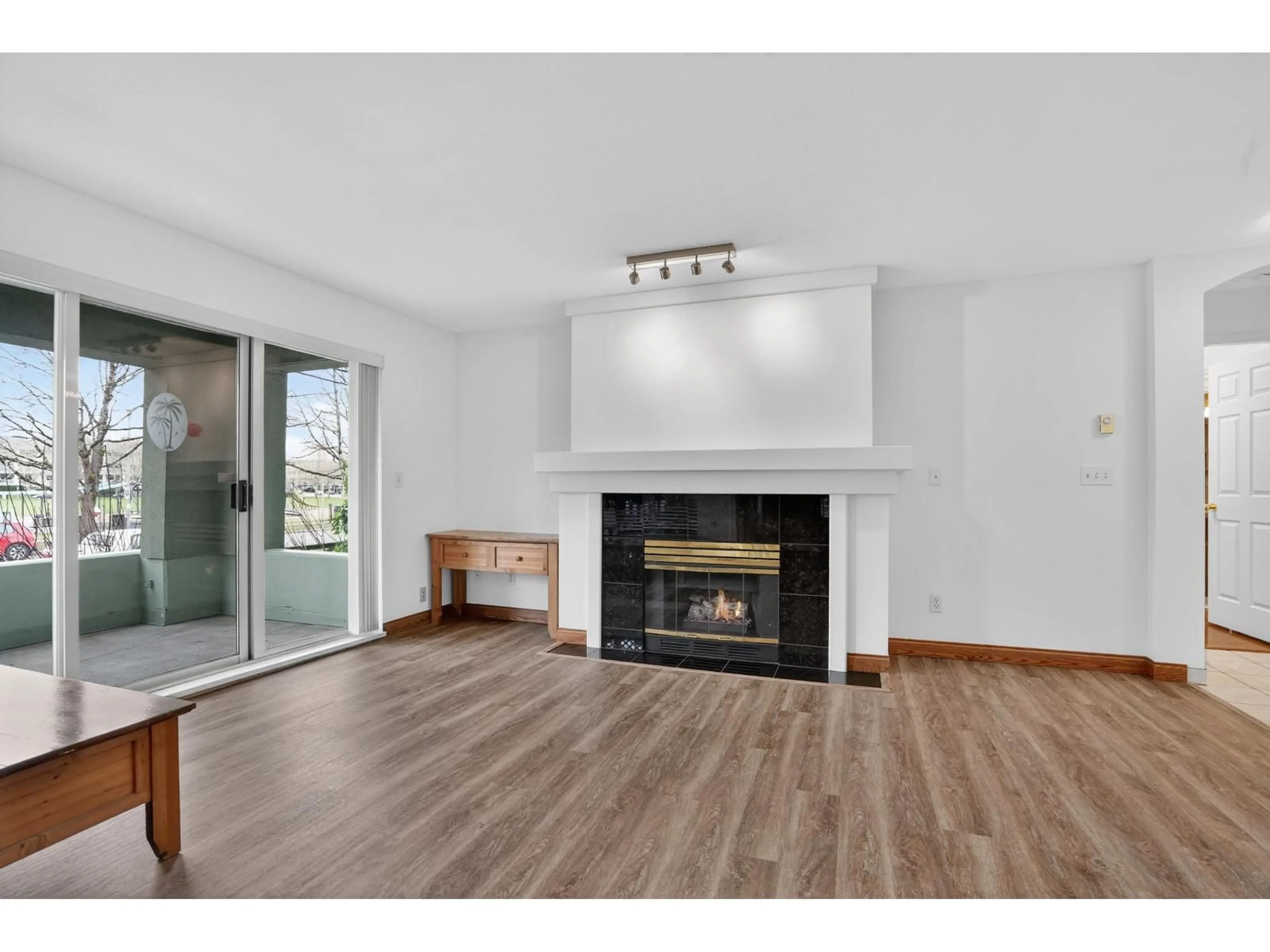 Unknown for 105 - 20110 MICHAUD CRESCENT, Langley British Columbia V3A4B1